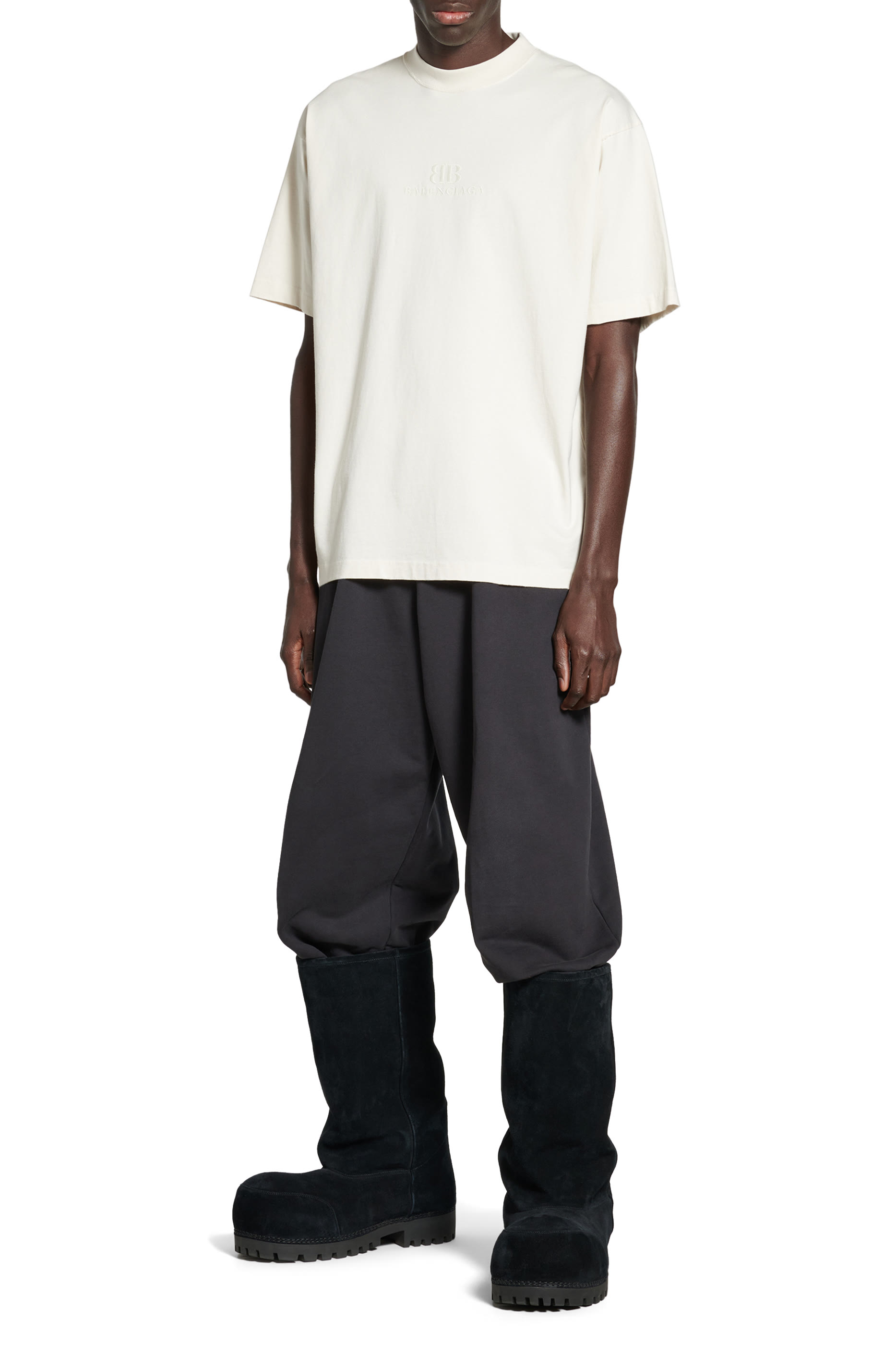 تيشيرت قطن بشعار الماركة