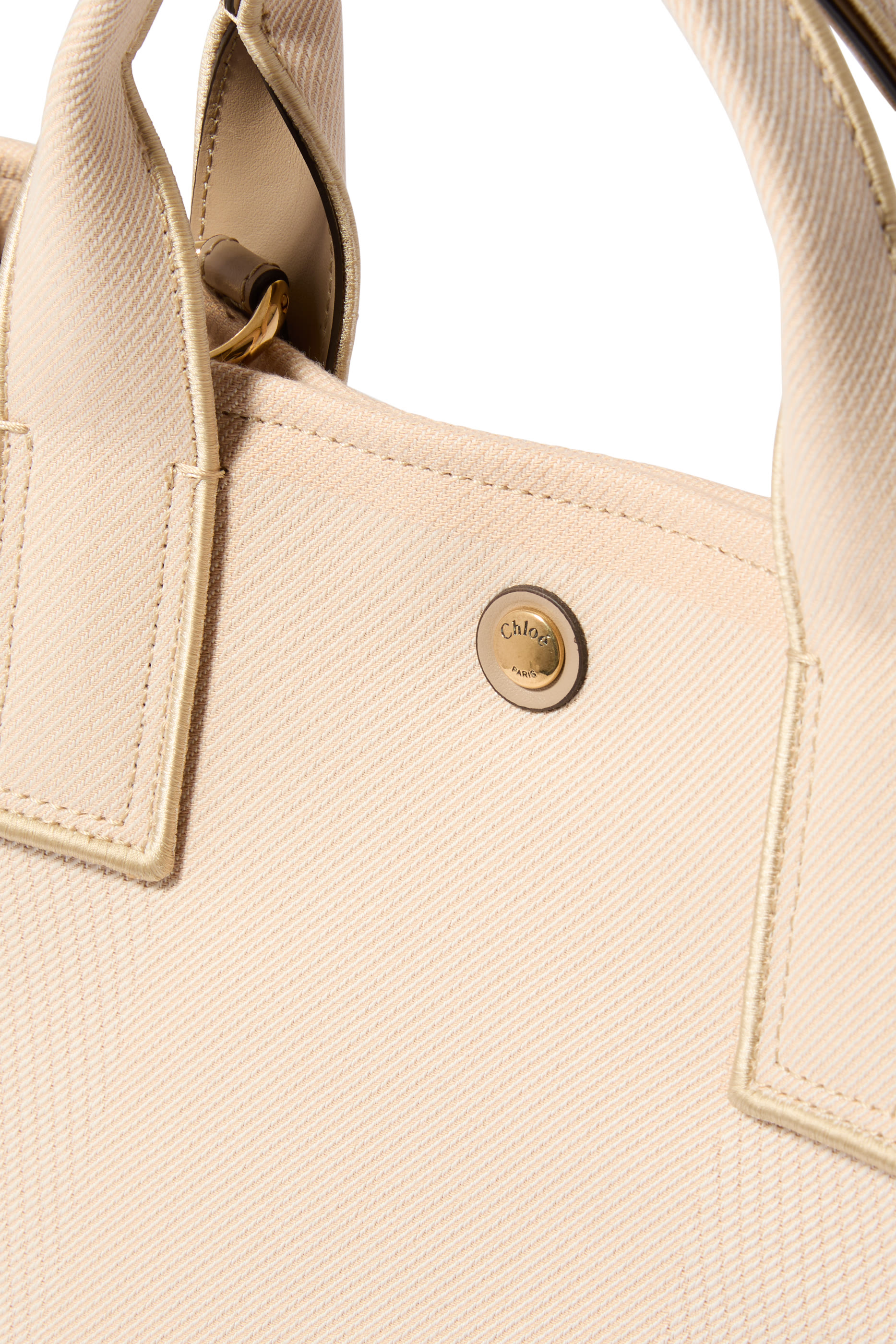 حقيبة يد متوسطة