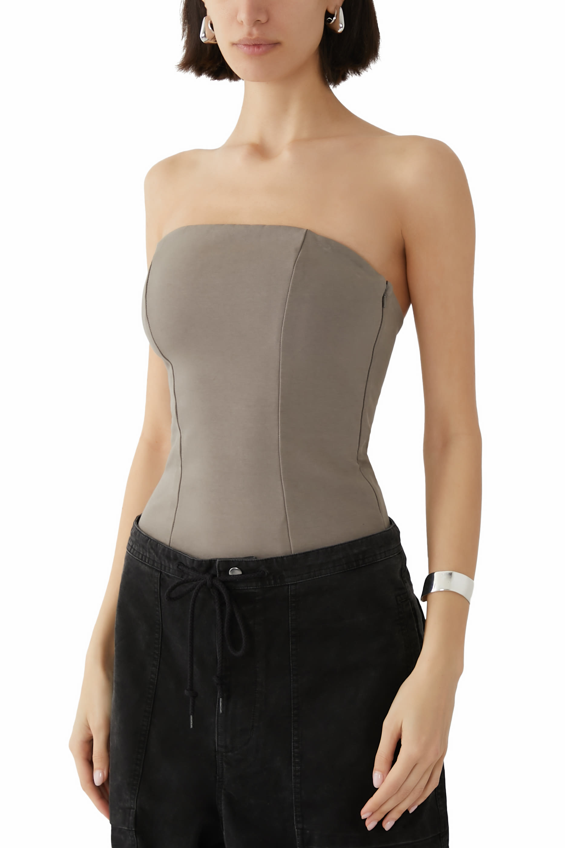 بدلة بيبيت بدون أكمام