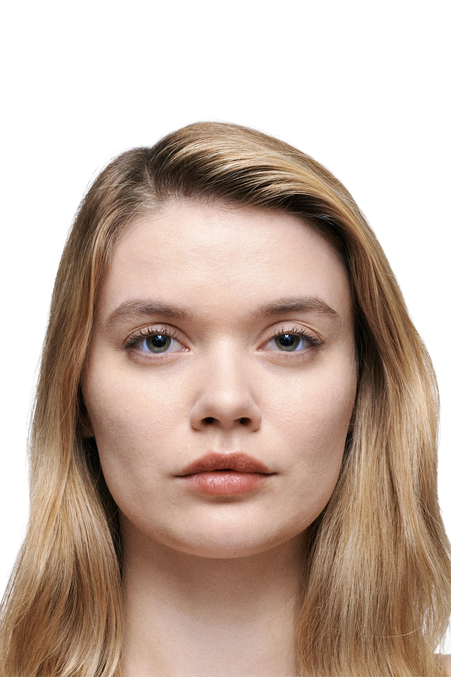 خافي عيوب البشرة ستوديو فكس سموث انغلز يدوم 24 ساعة