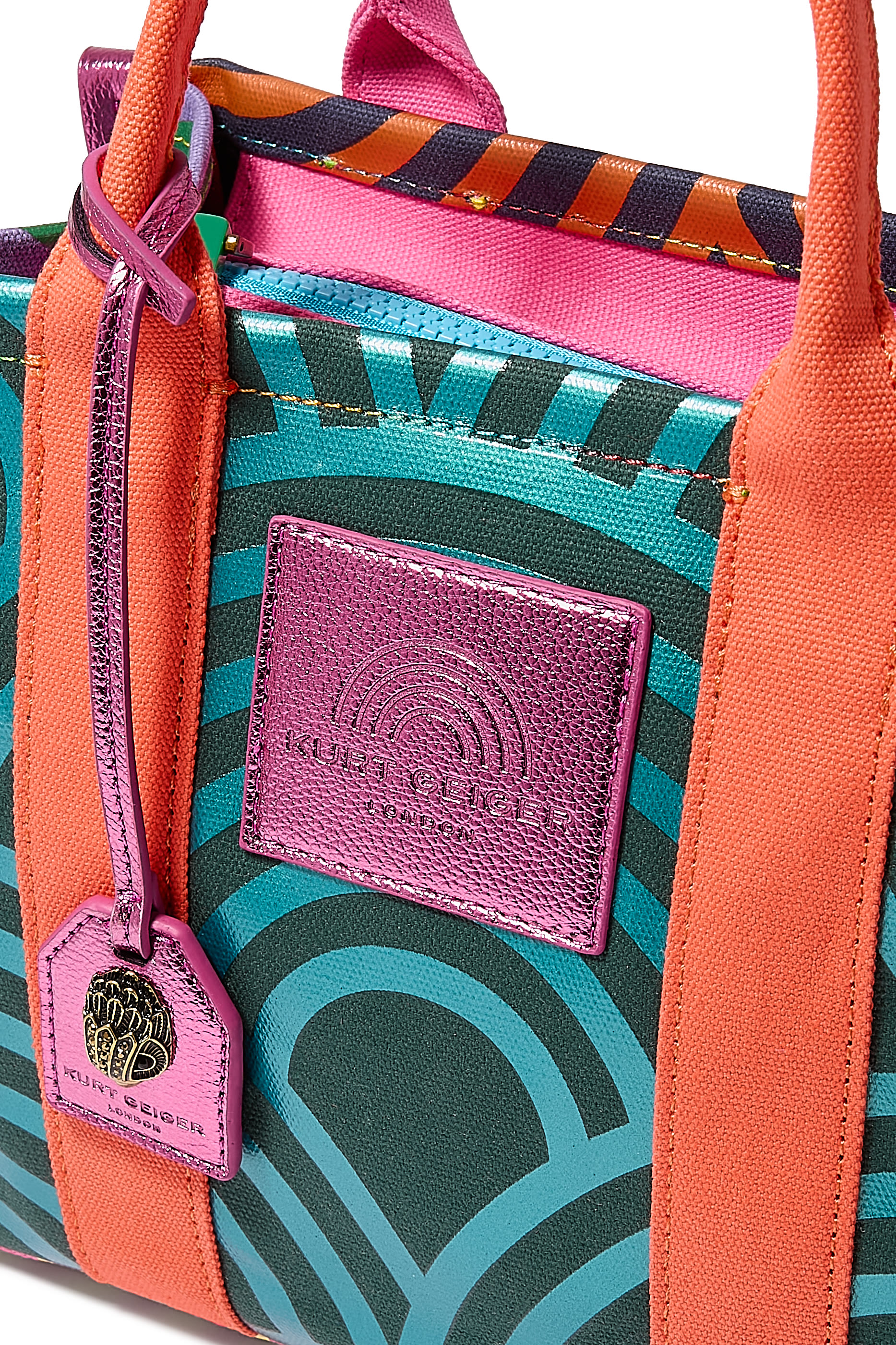 حقيبة يد ساوث بانك صغيرة