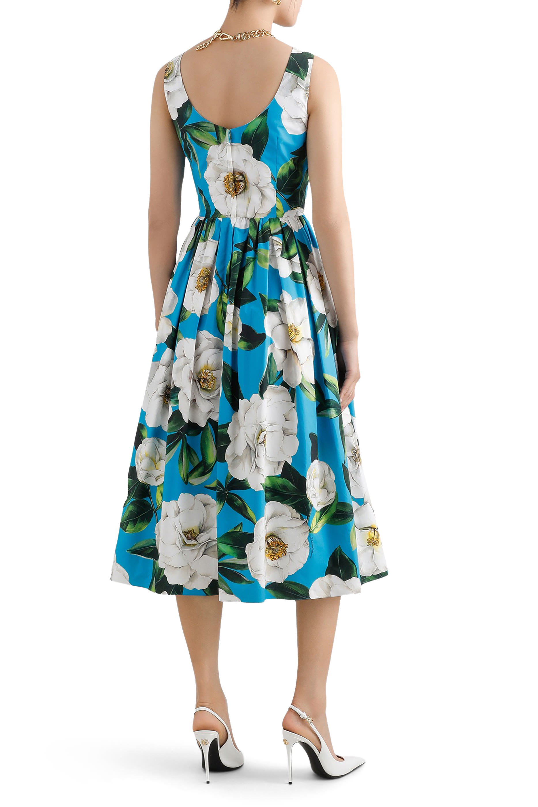 فستان بطبعات زهور