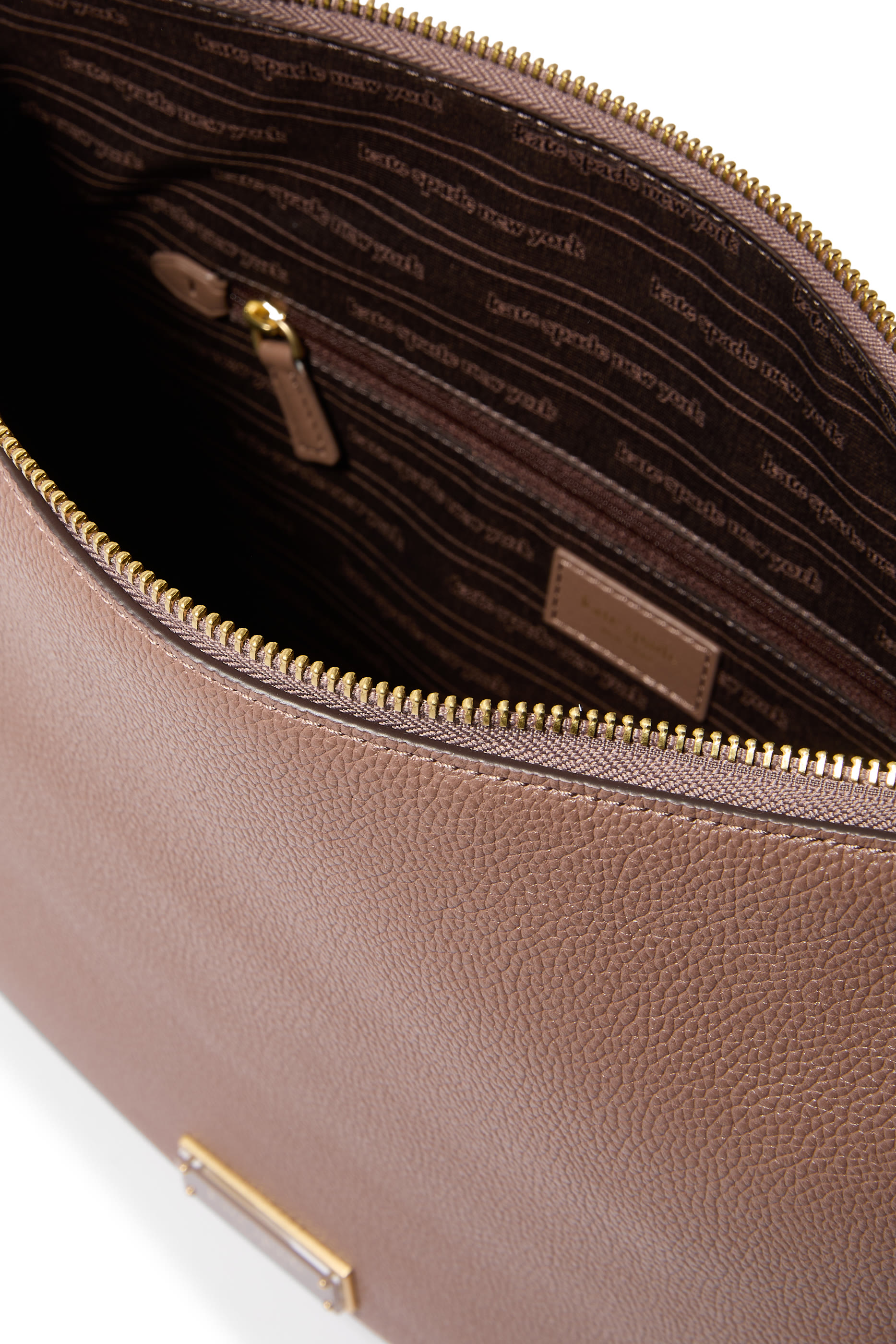 حقيبة هوبو ليف كبيرة