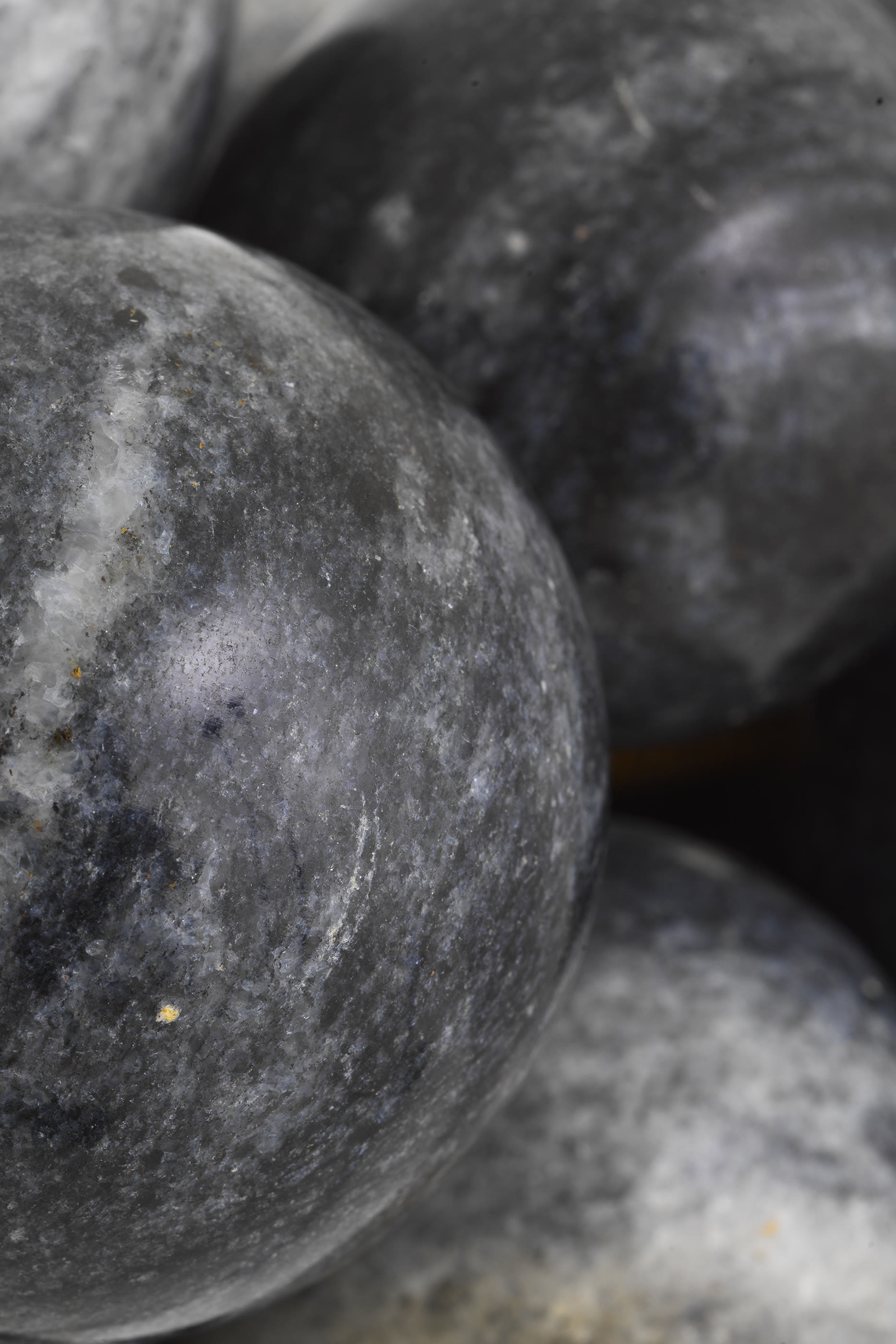 قطعة ديكور عنب رخام عتيق