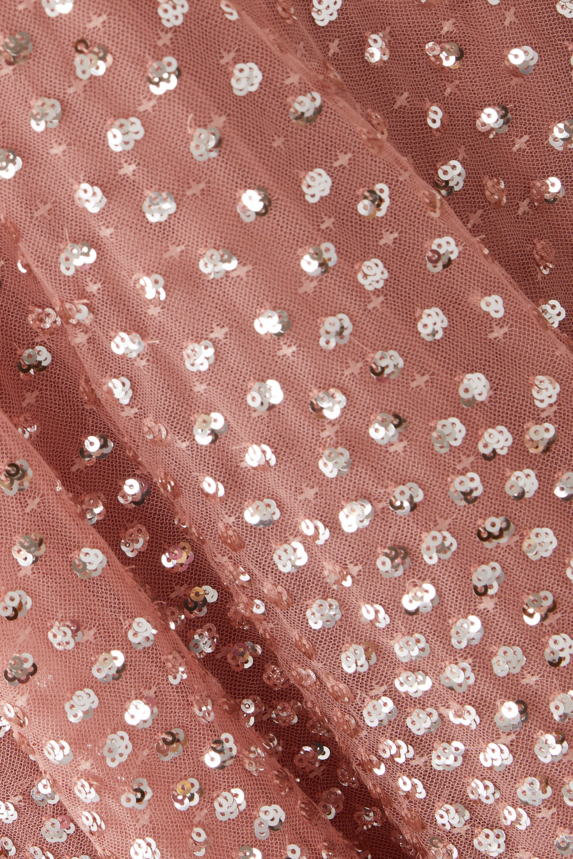 فستان سهرة بكاب ونقشة خطوط متناثرة بطول الكاحل