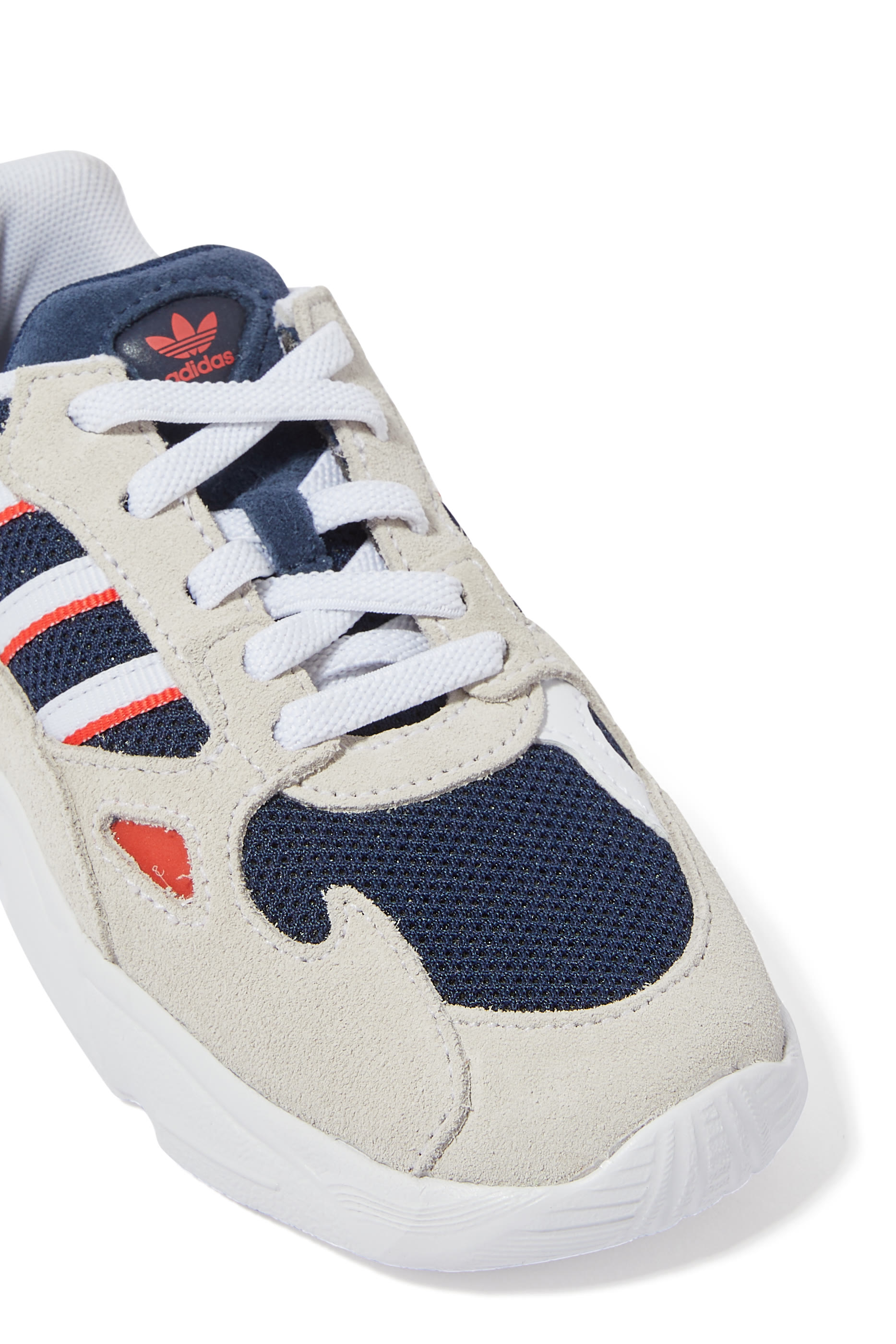 سنيكرز فالكون بأربطة مطاطية للأطفال