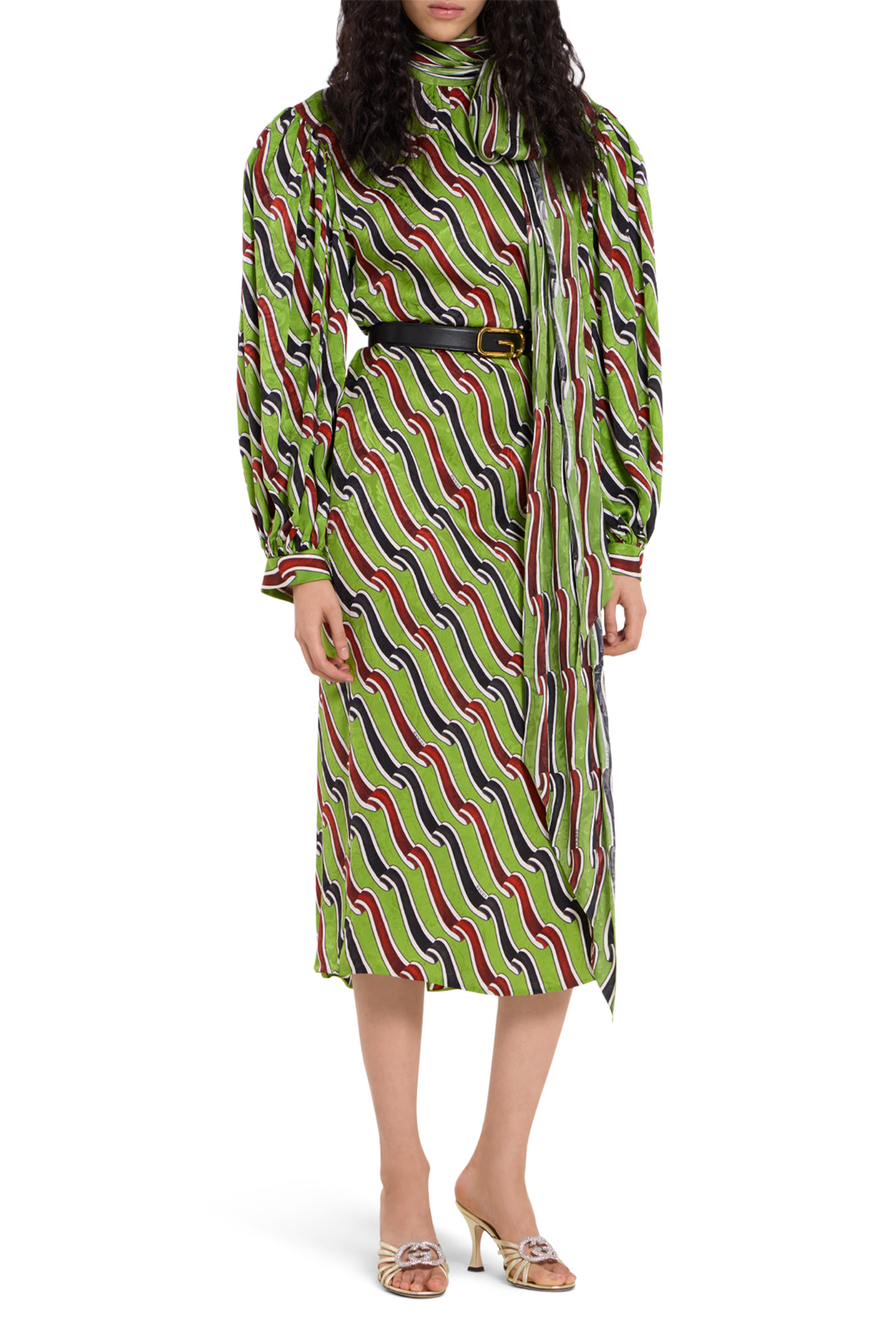 حذاء 85 مفتوح من الخلف بحلية بتصميم حرفي شعار الماركة المتداخلين