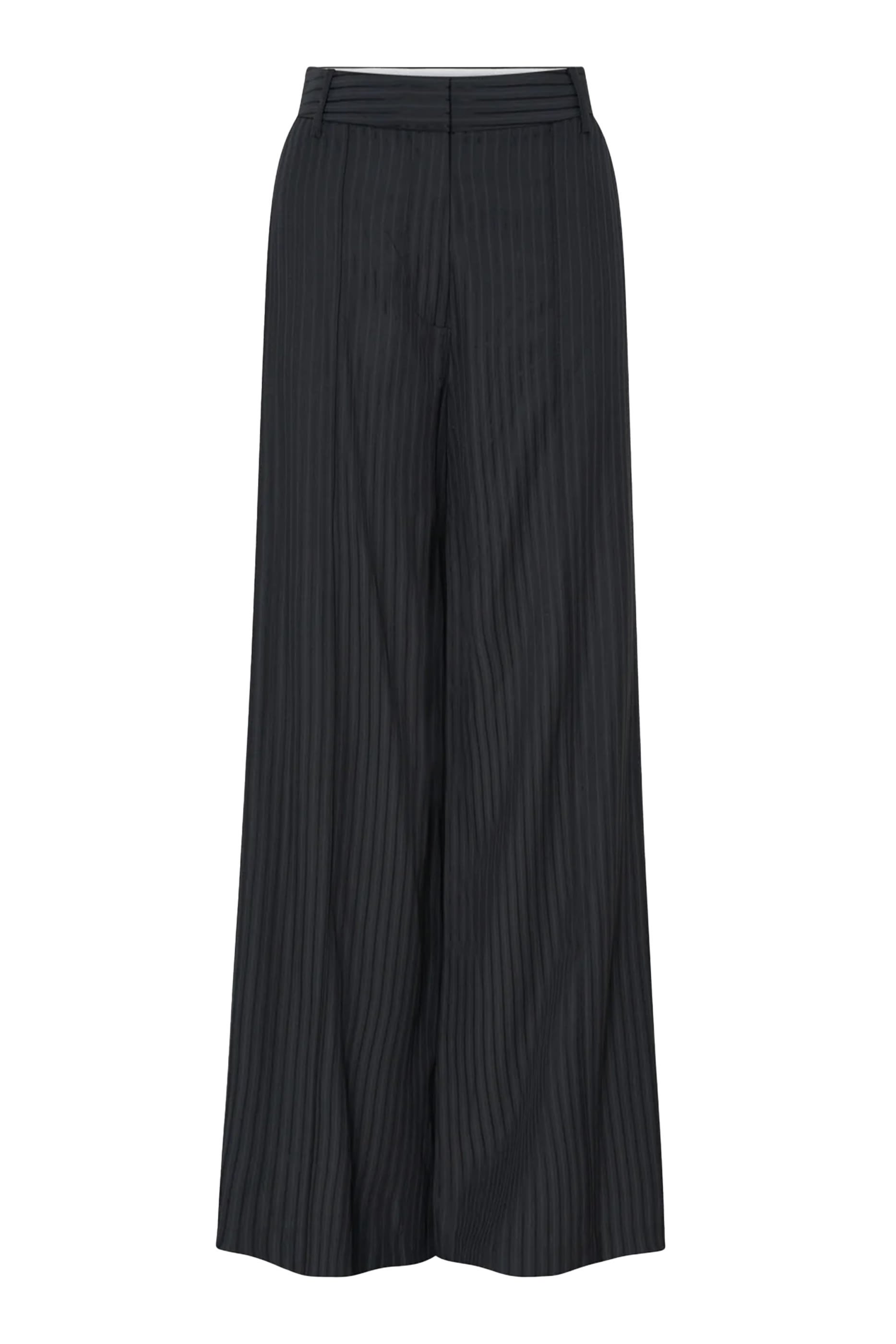 بنطال أوفيريا