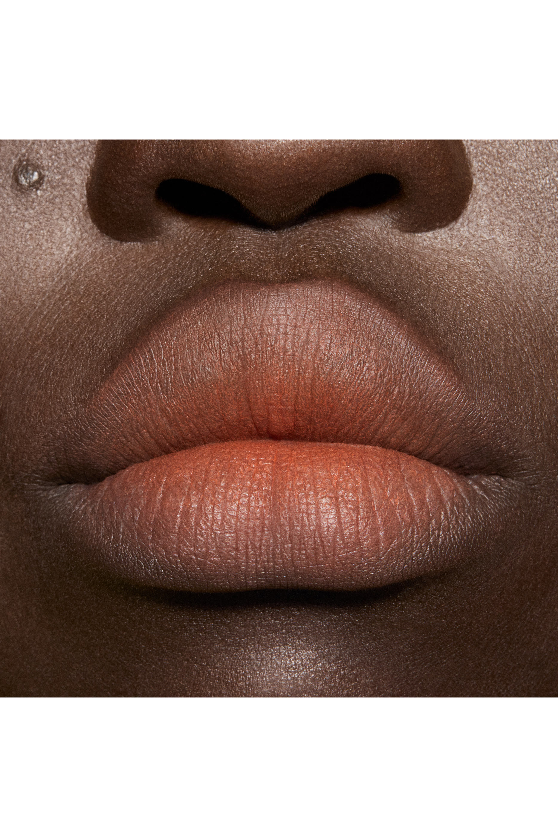 أحمر شفاه باودر كيس هايزي غير لامع