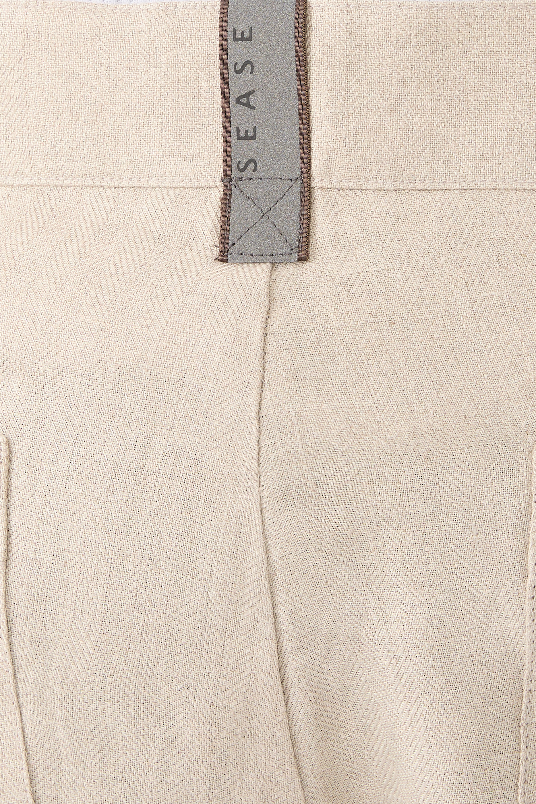 شورت برمودا