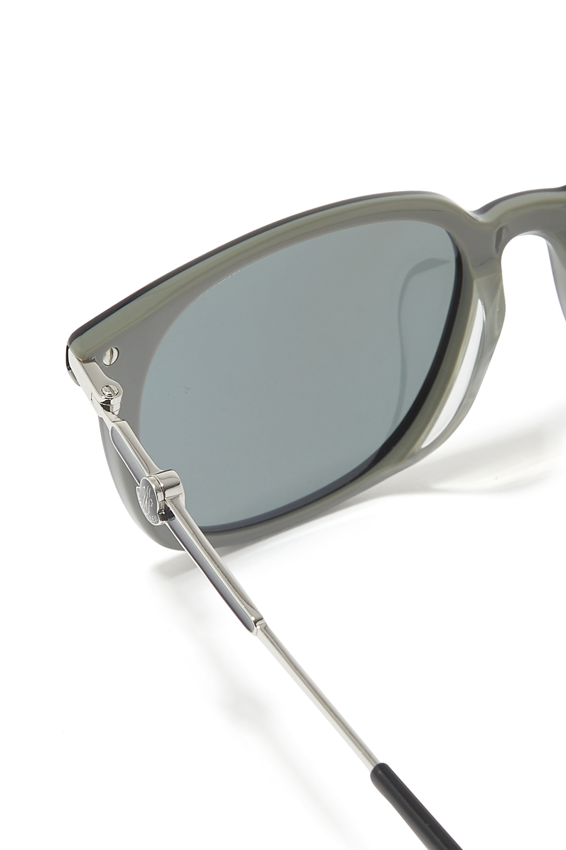 نظارة شمسية مستديرة بعدسات مستقطبة