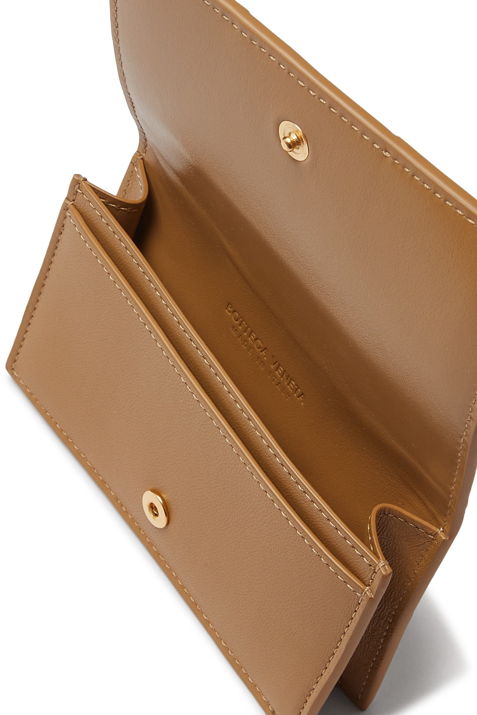 حافظة بطاقات كاسيت