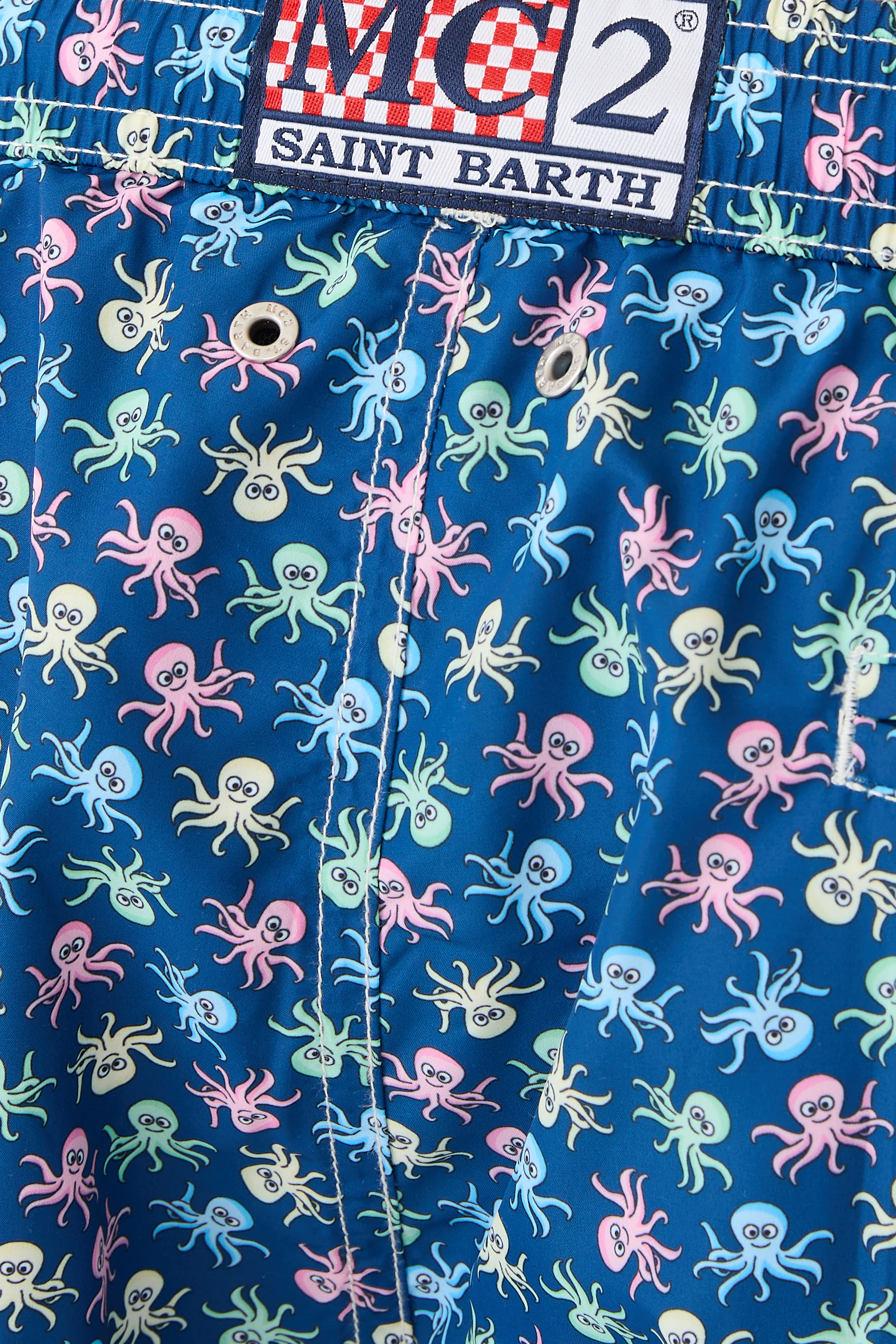 شورت سباحة بطبعات