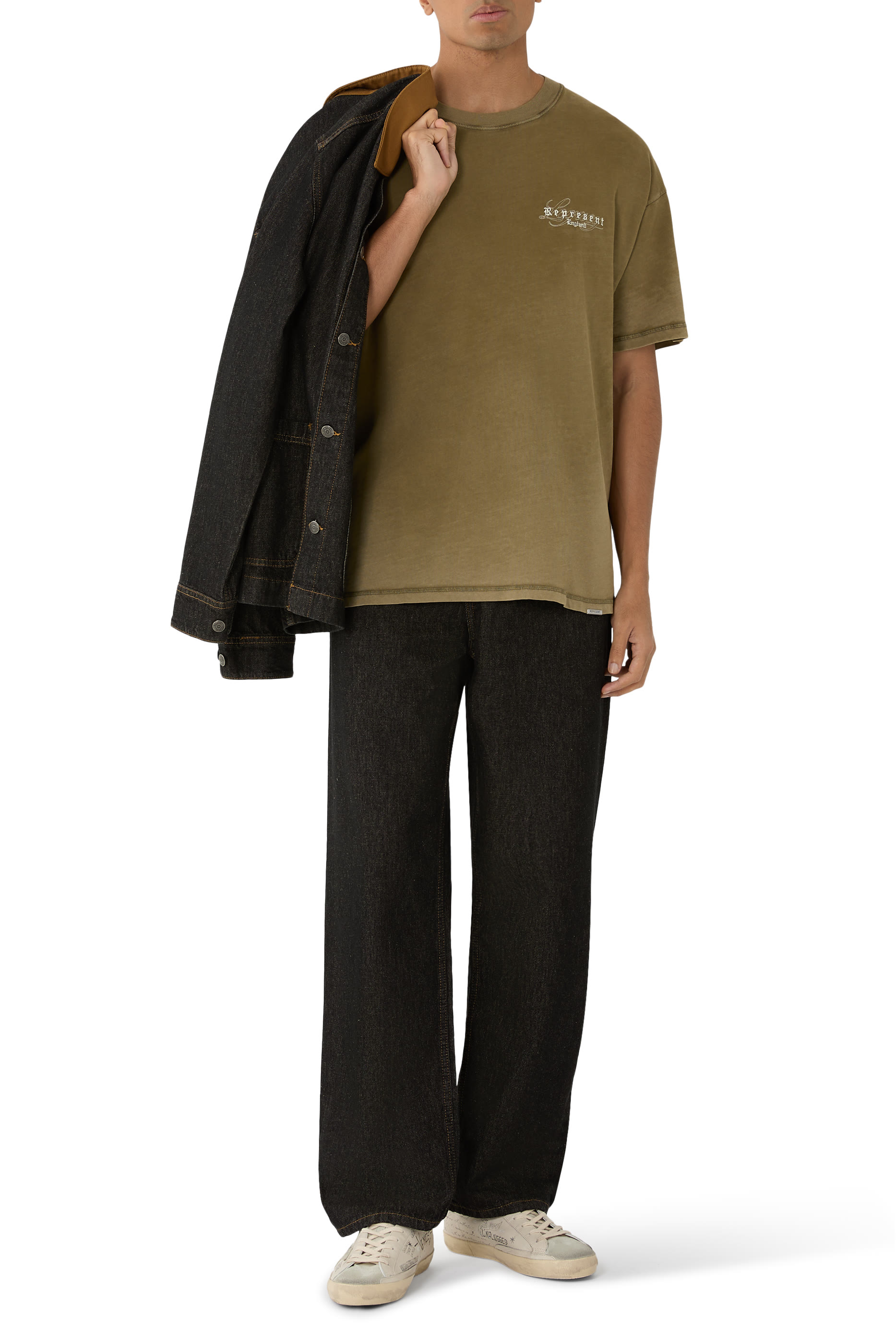 تيشيرت ليغاسي مزين بطبعات بالكامل