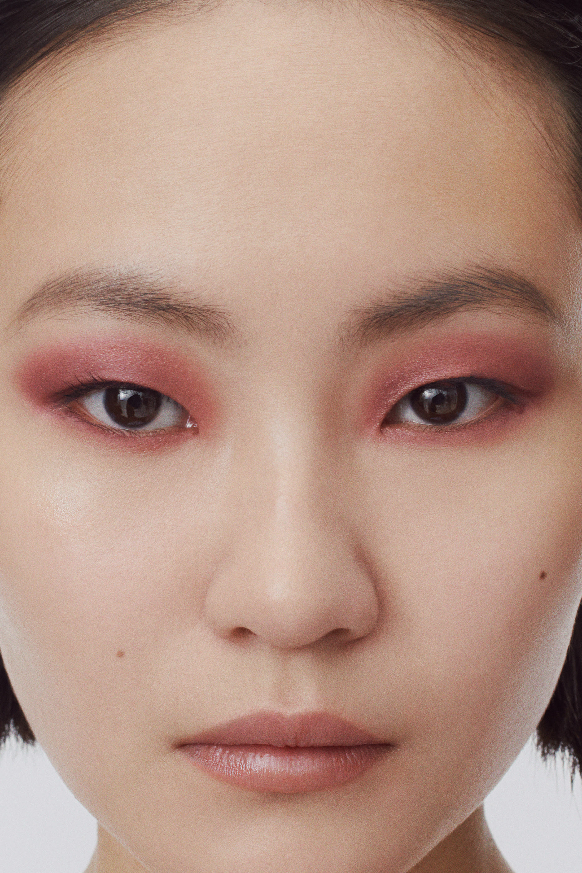 لوحة ظلال عيون بخمسة ألوان