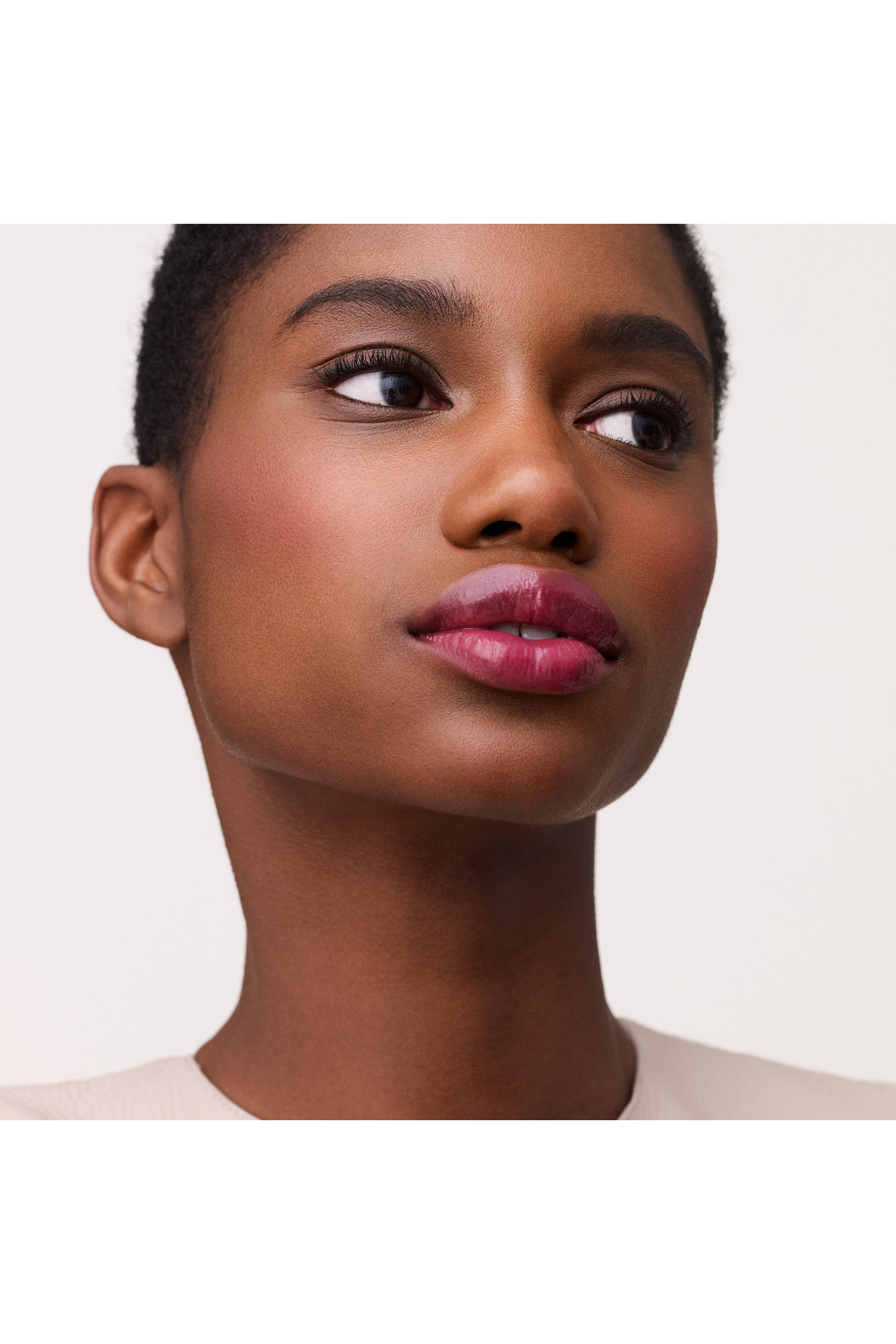 زيت شفاه هيرميستابل للعناية بالشفاه