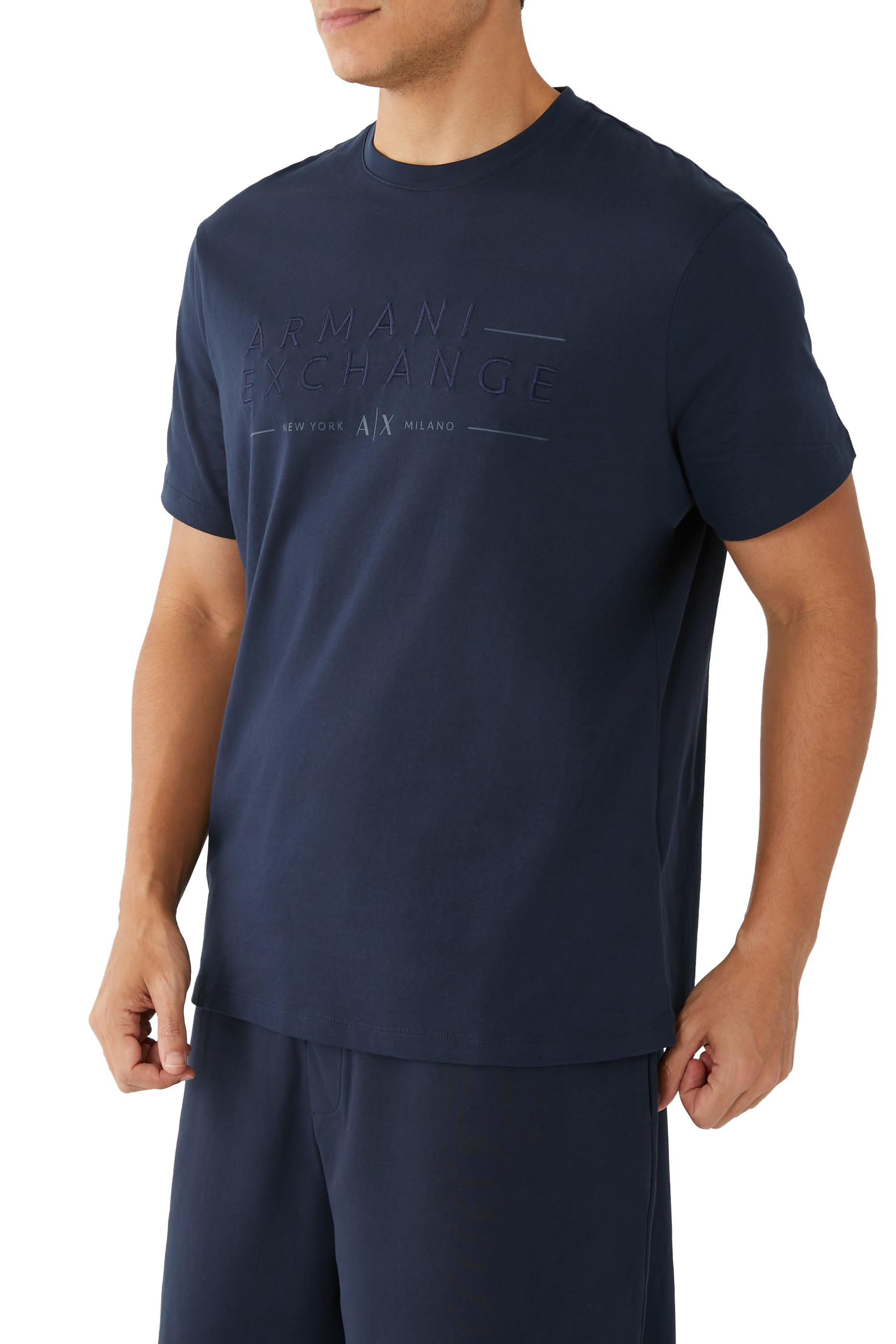 تيشيرت ميتا نايتشر بشعار الماركة