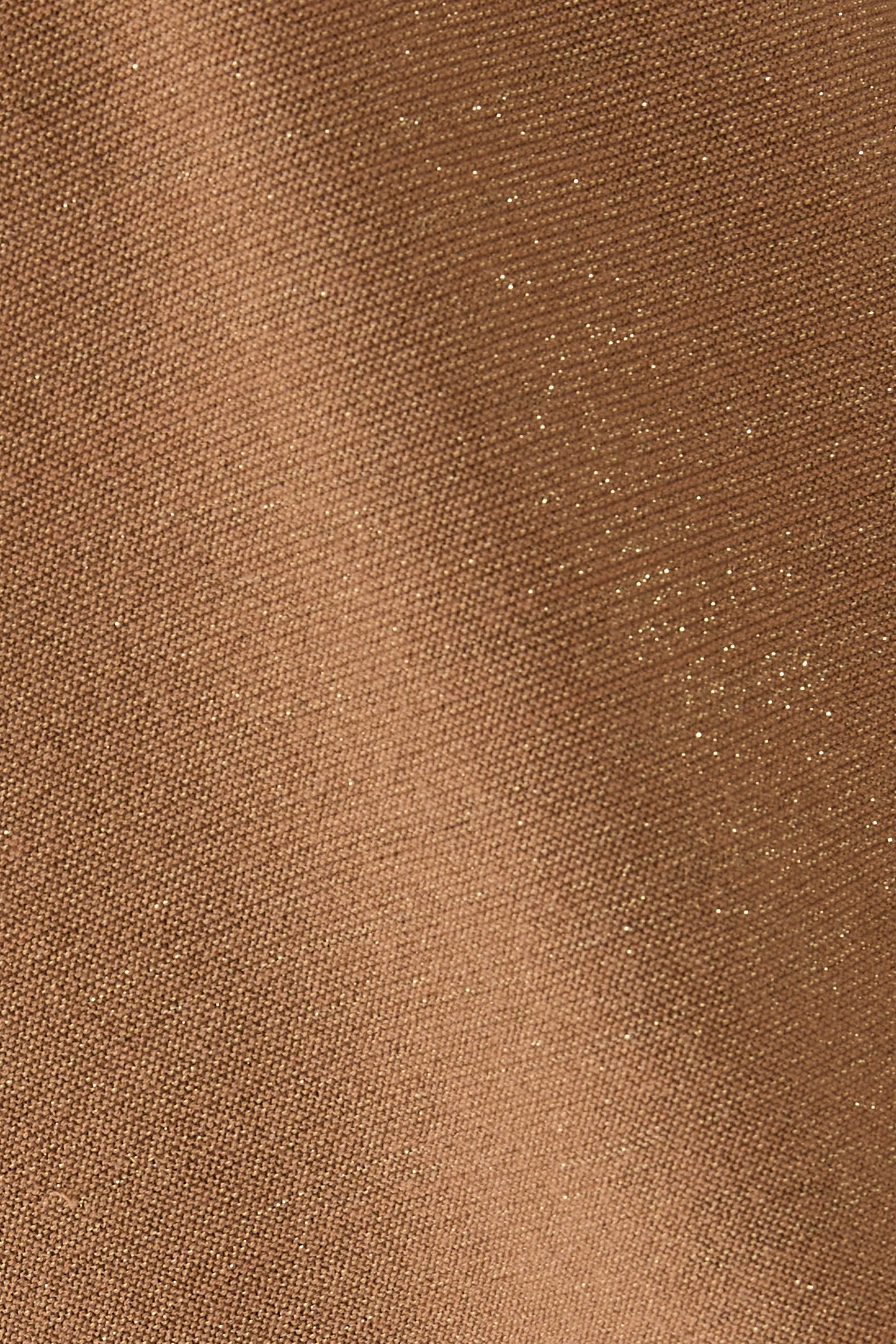 تيشيرت طويل