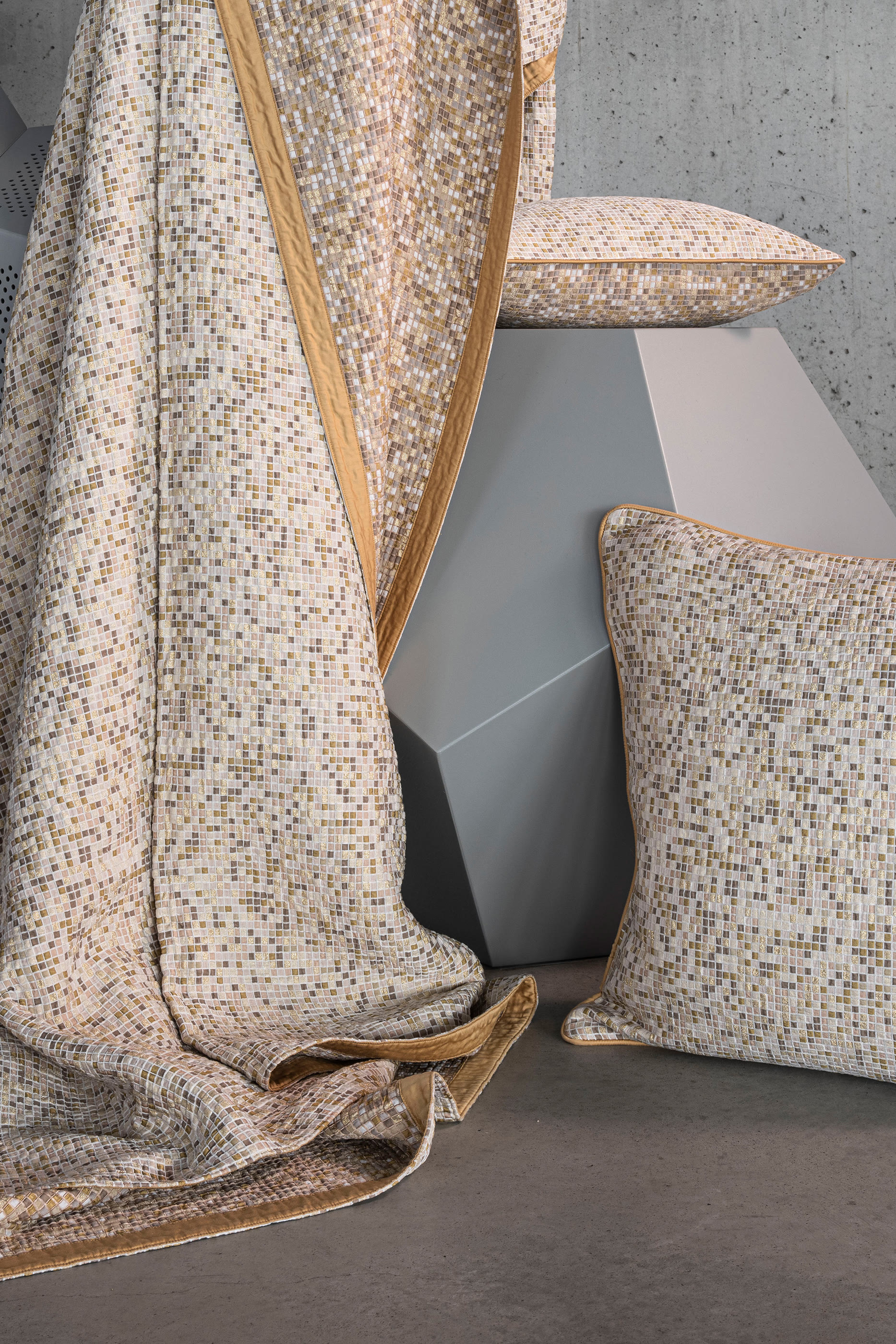 وسادة موزاييك