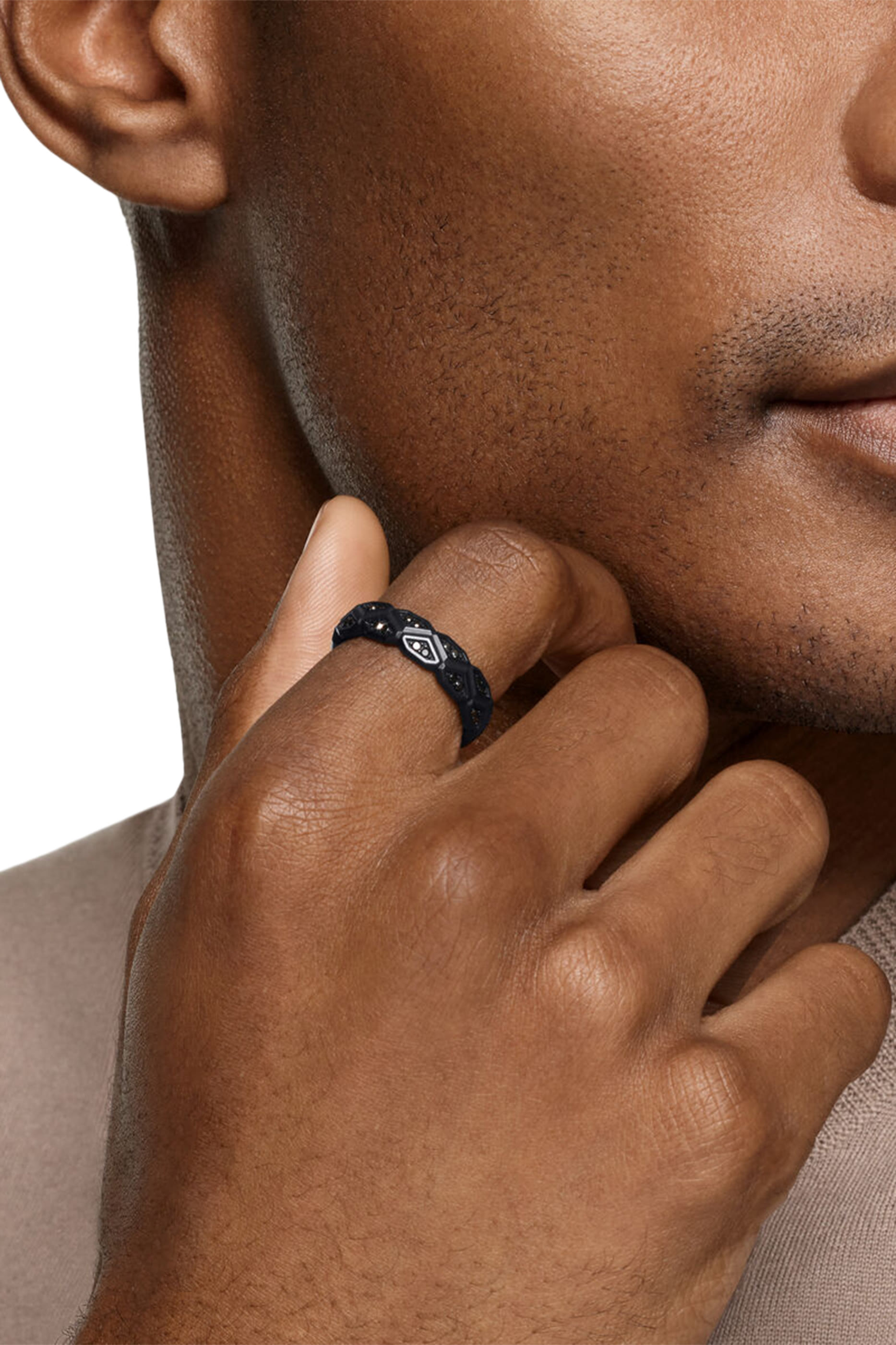 خاتم هكس مزين بماس أسود، تيتانيوم