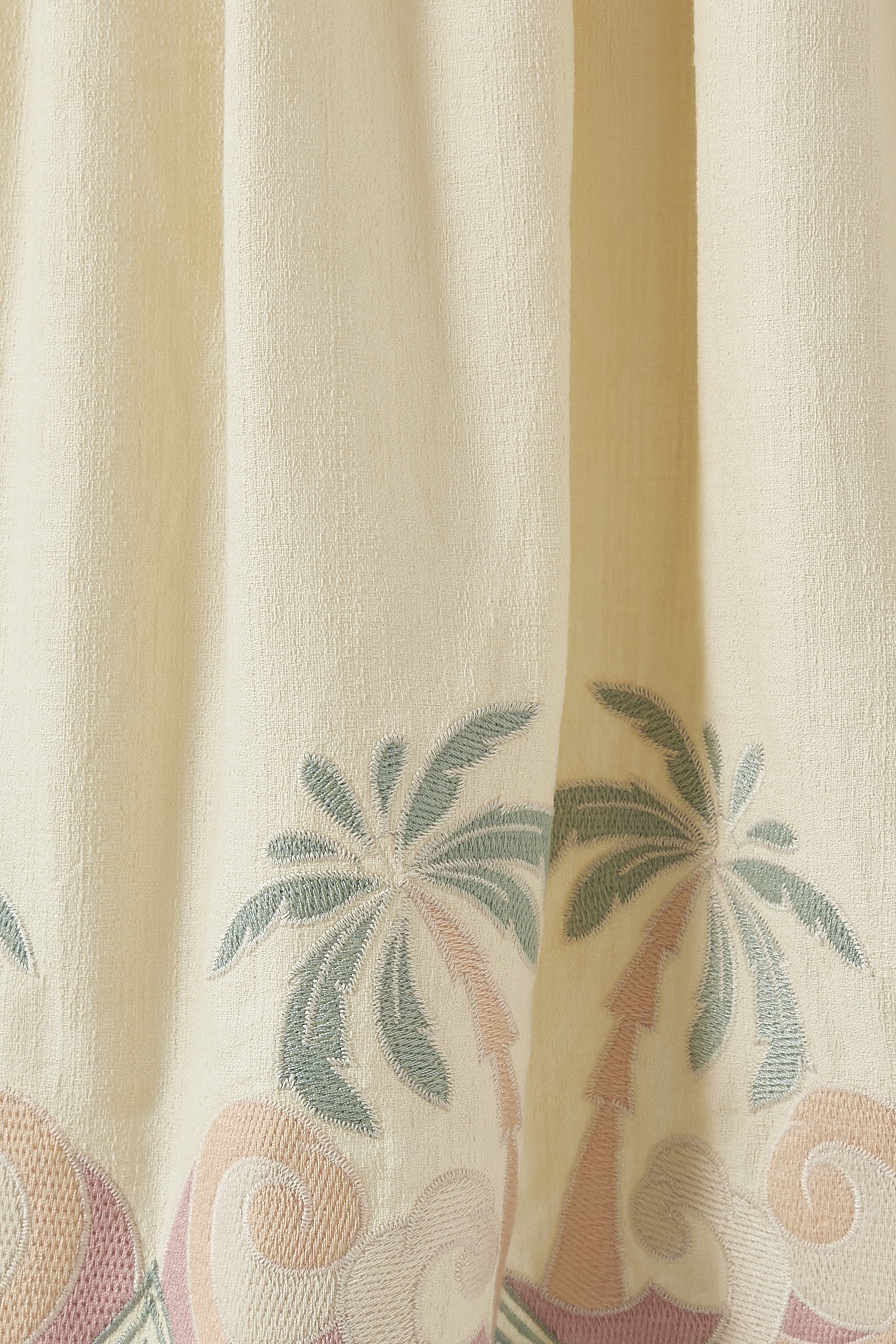 فستان تالو مطرز للأطفال