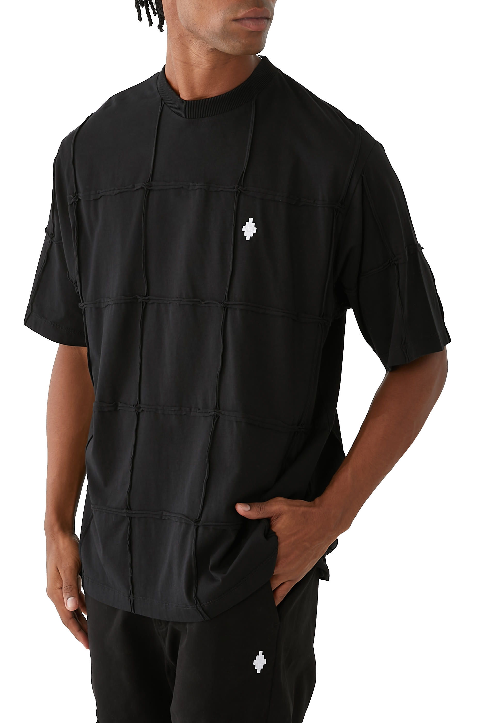 تيشيرت بشعار الماركة