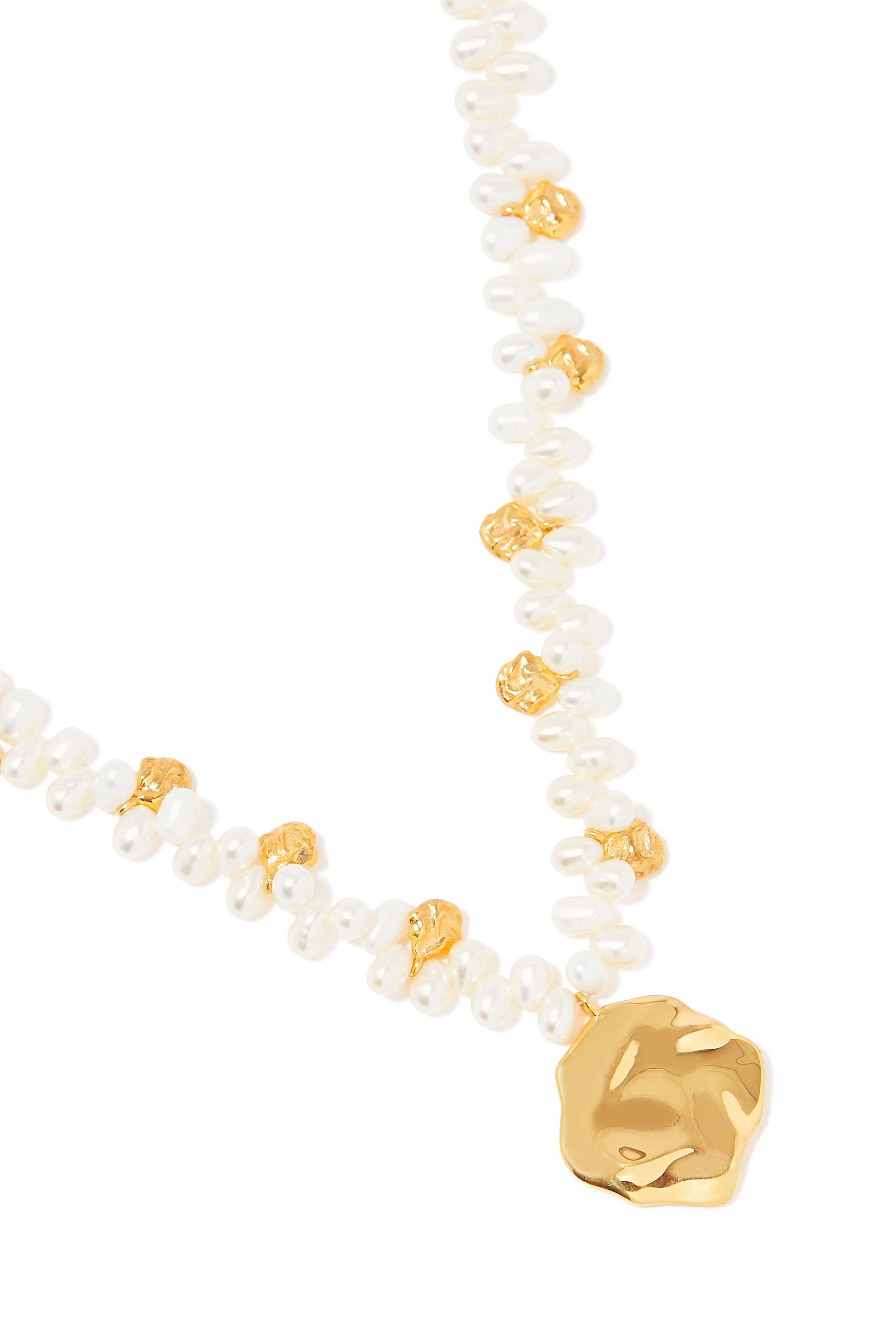 قلادة بدلاية مموجة