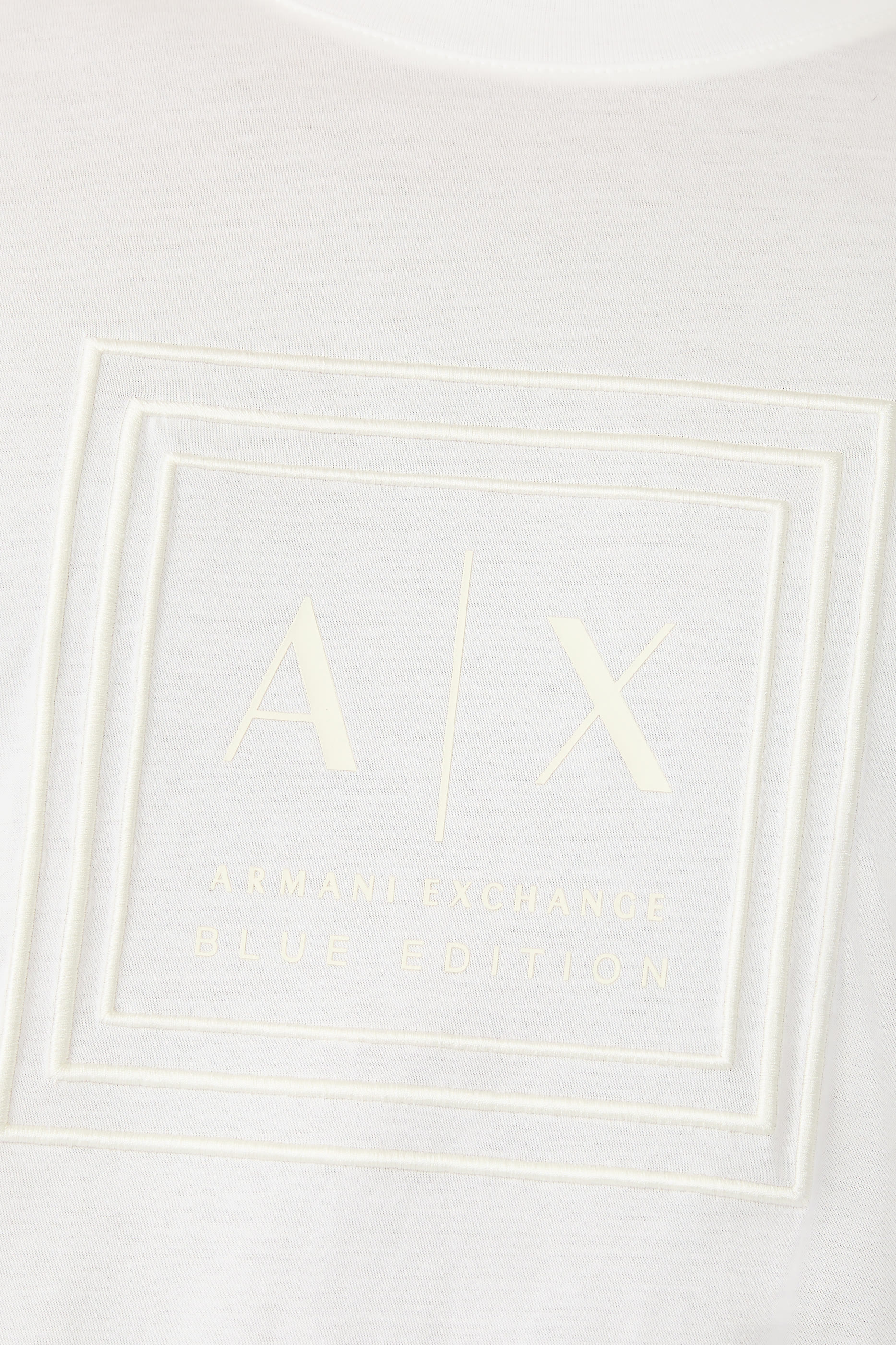 تيشيرت بشعار الماركة جيرسيه