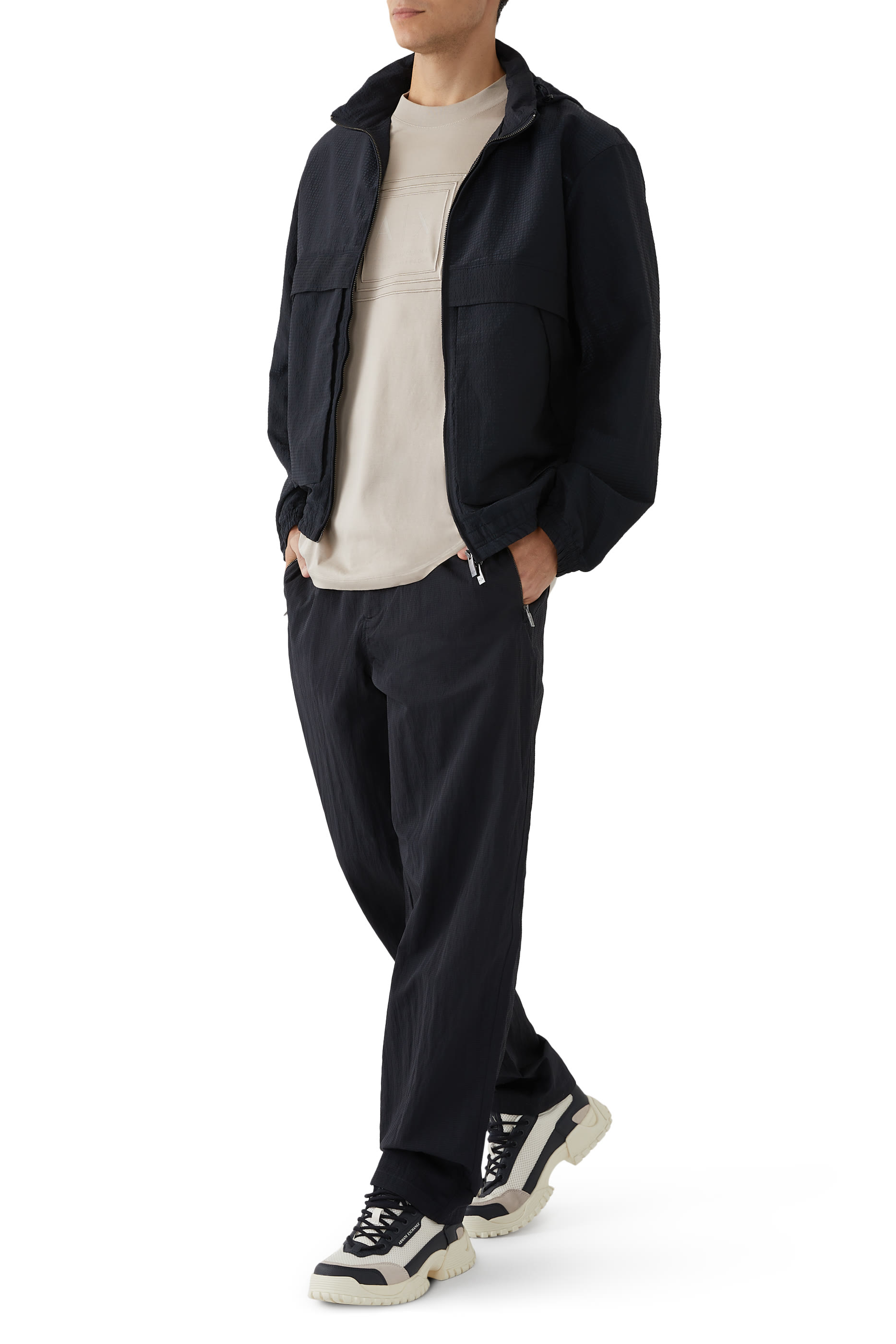 بنطال بقصة مريحة