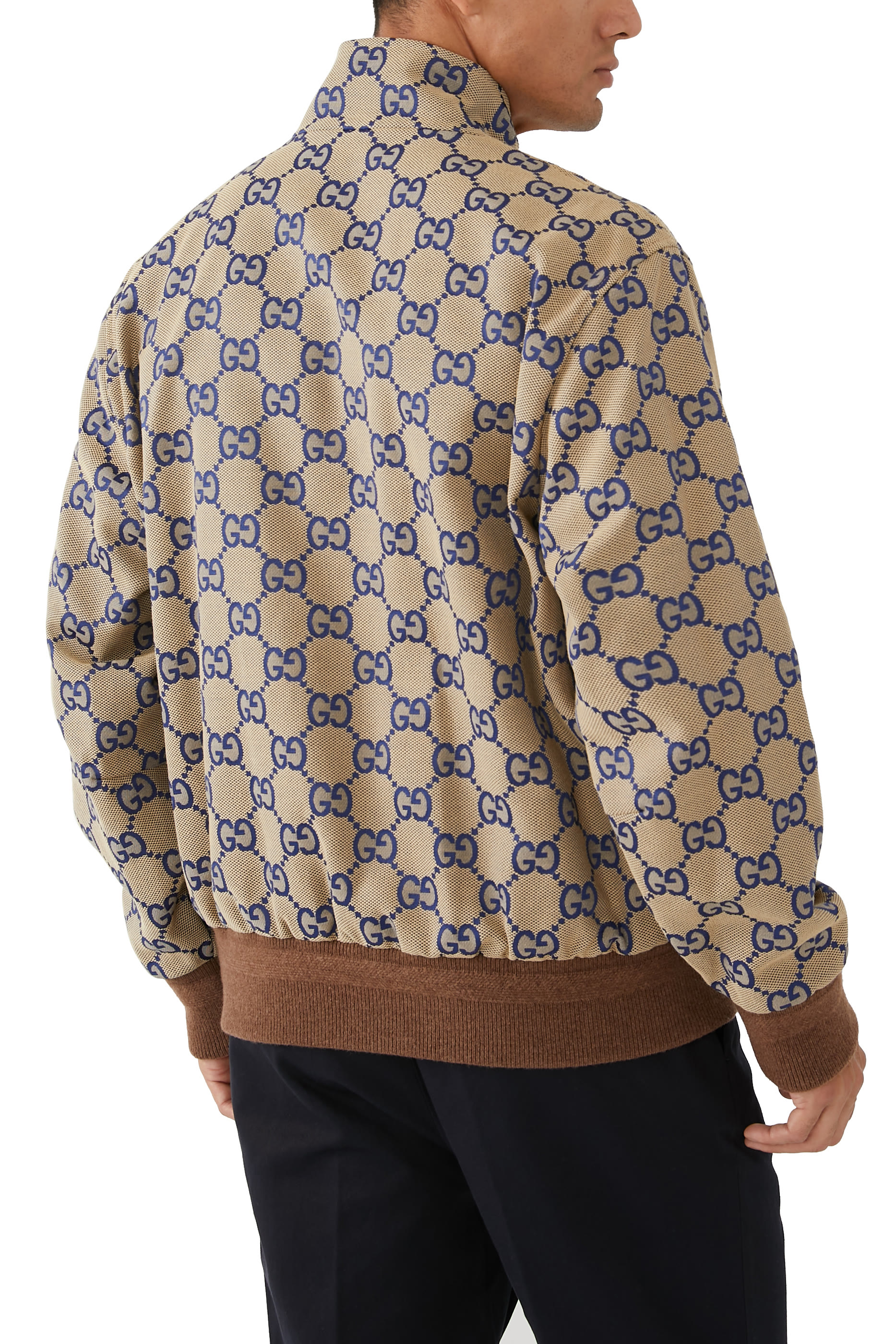 جاكيت قنب بنقشة حرفي شعار الماركة