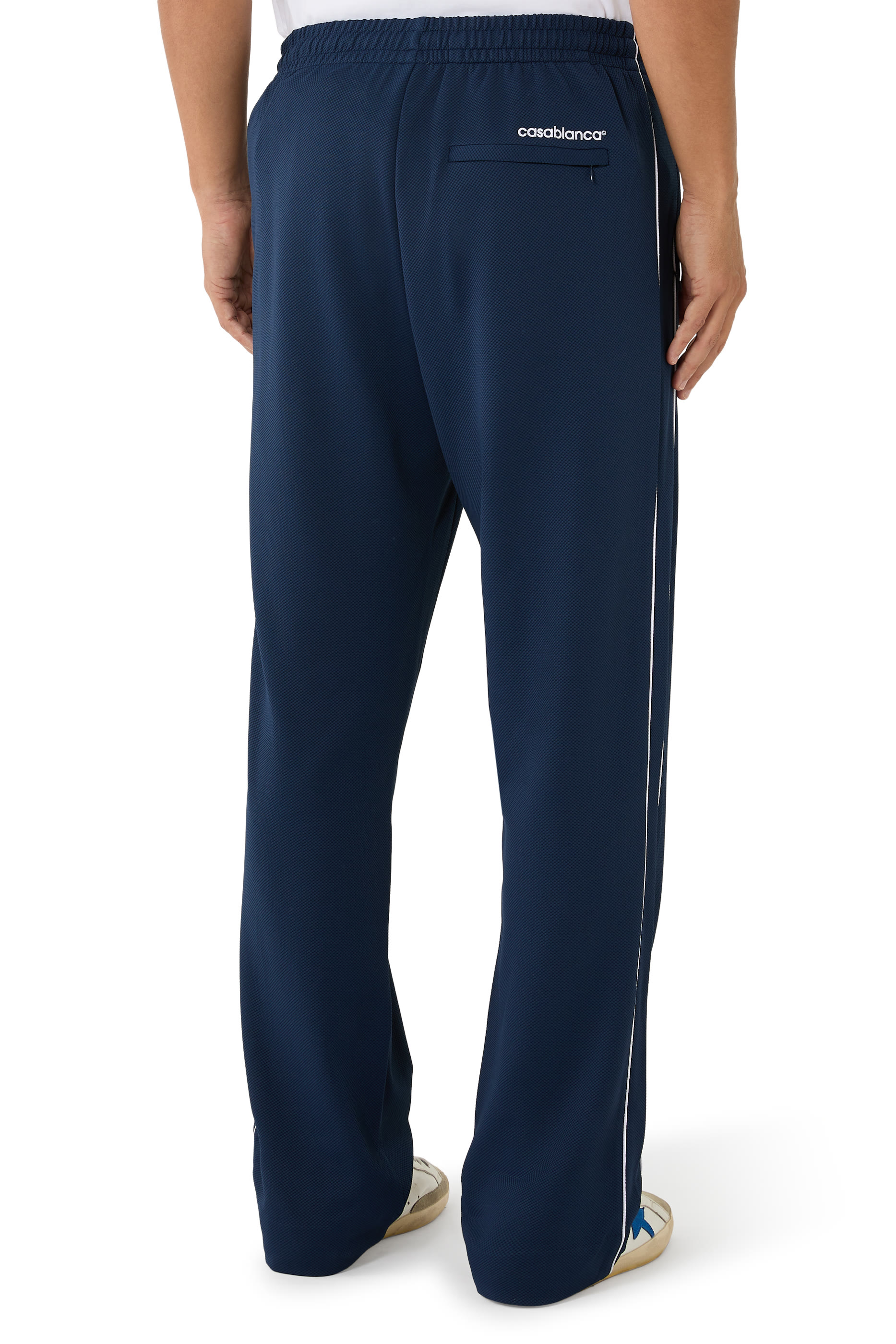 بنطال رياضي بشعار الماركة