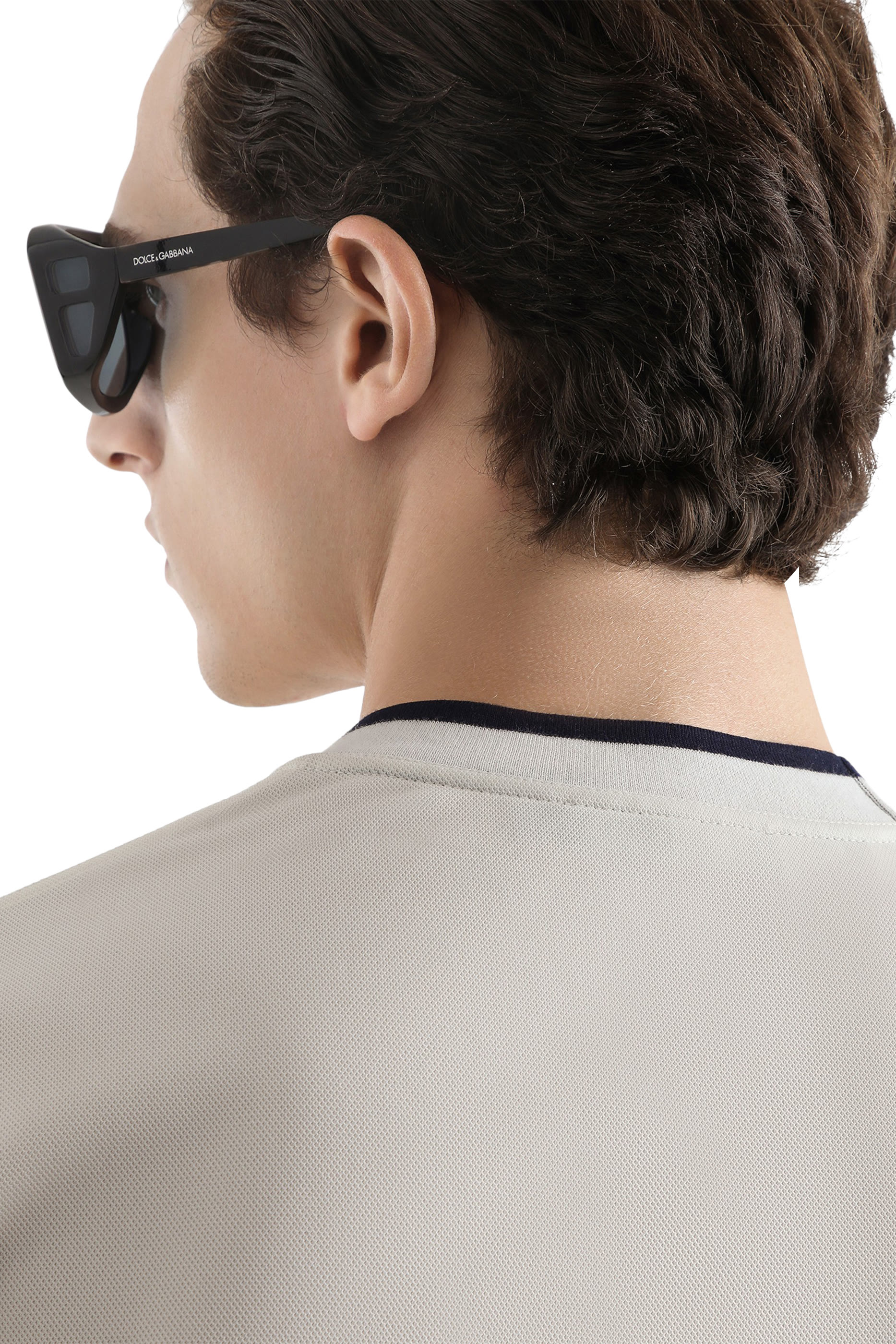 تيشيرت بشعار الماركة قماش بيكيه معالج