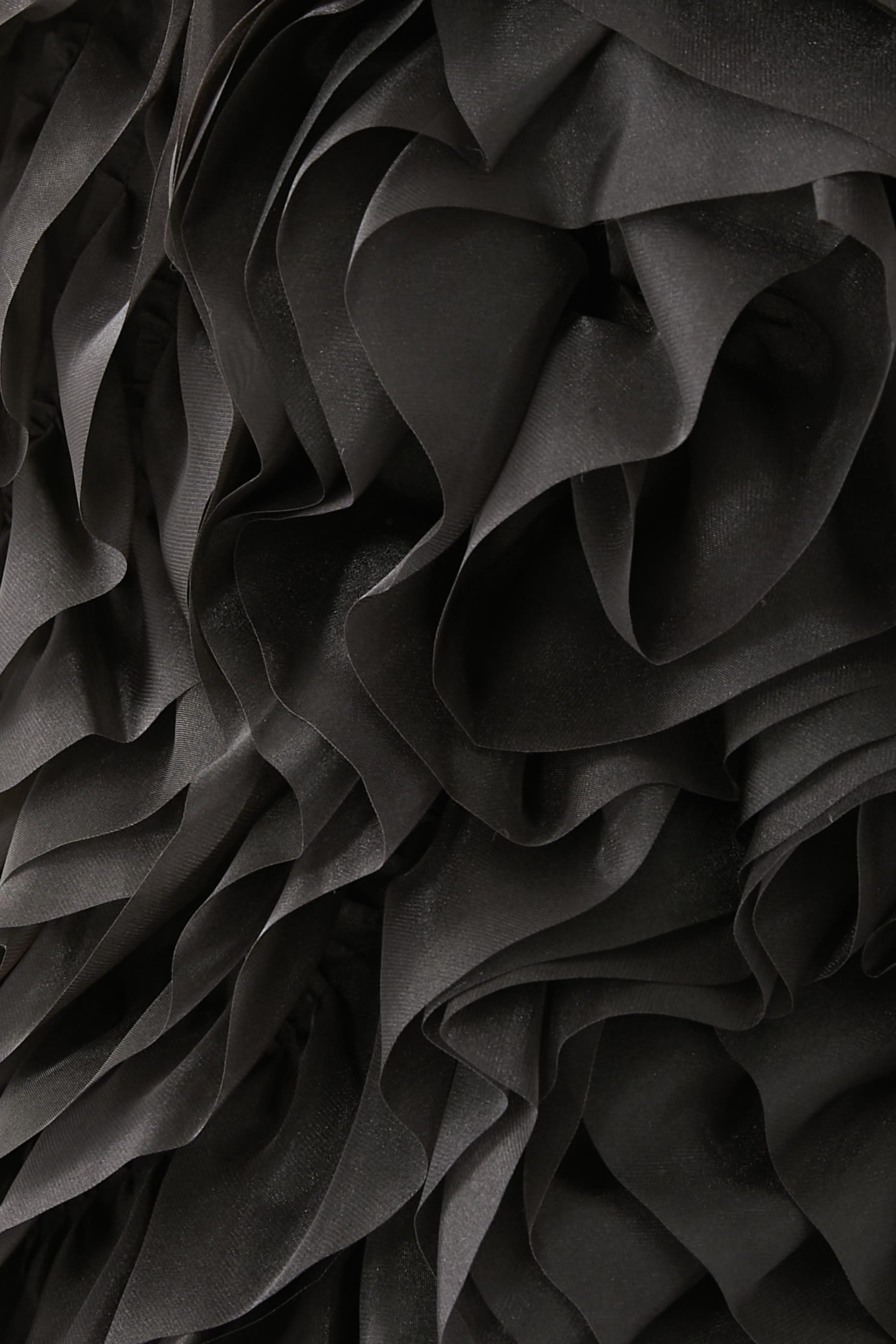 بلوزة تشارمد روزيت بنمط مشد وكشكش