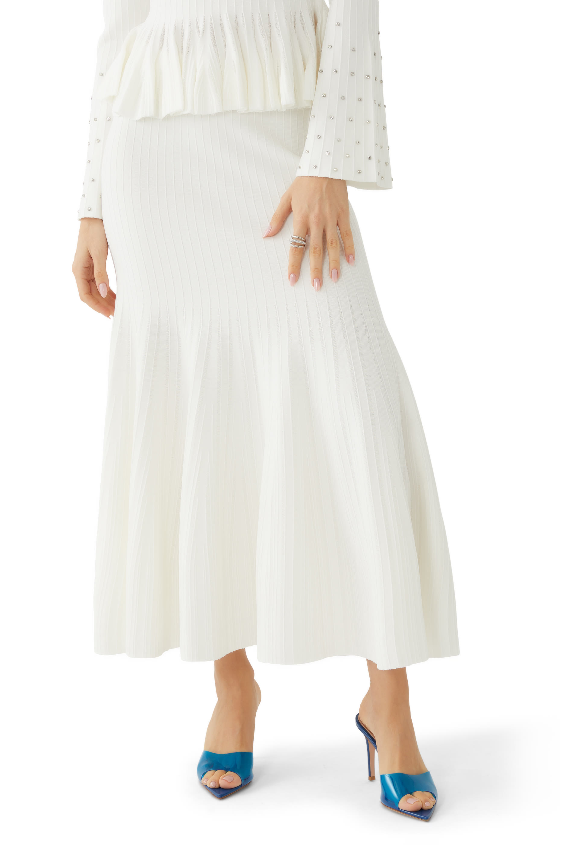 حذاء إيل مفتوح من الخلف 85