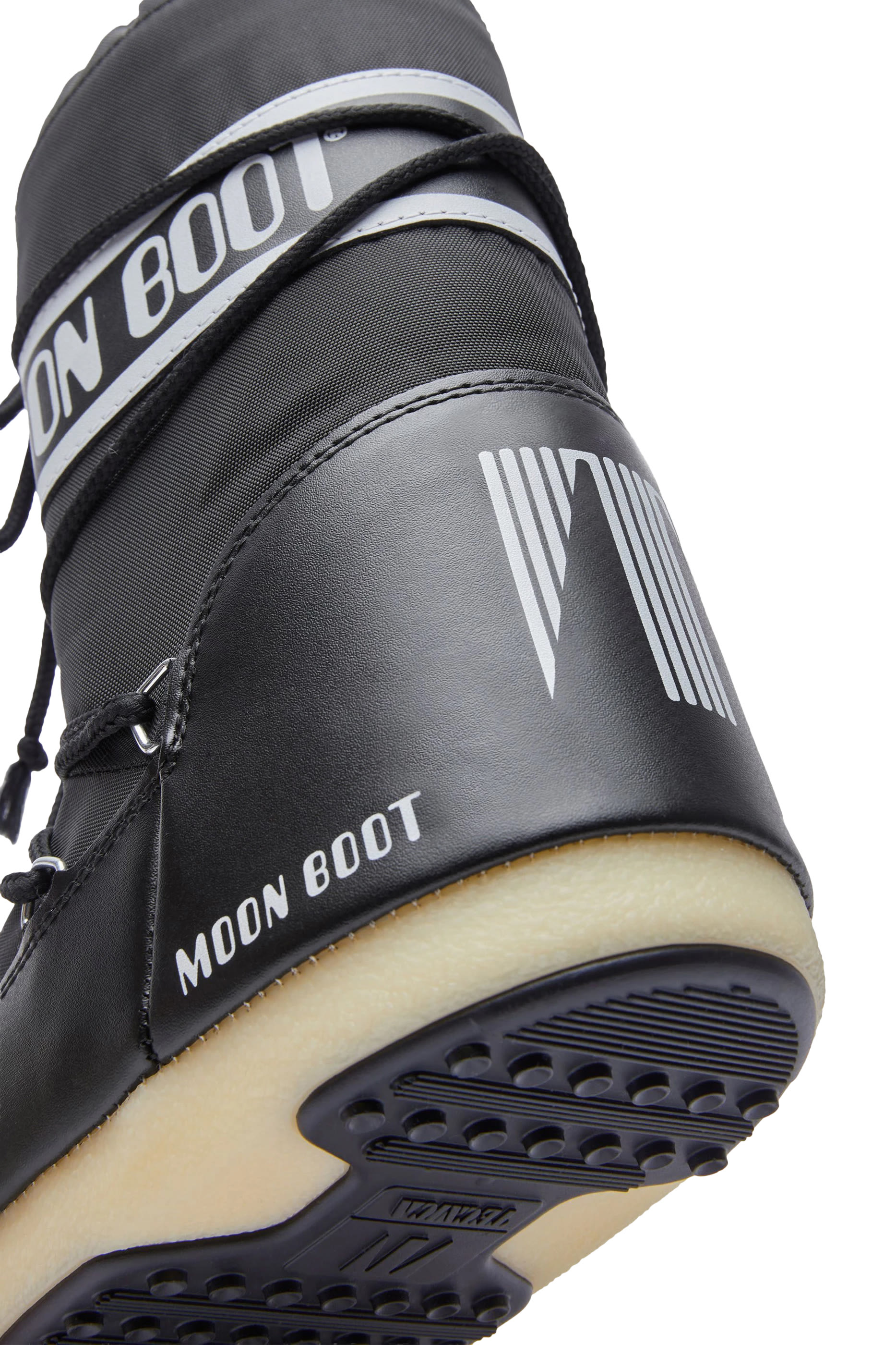 حذاء بوت ايكون نايلون للأطفال