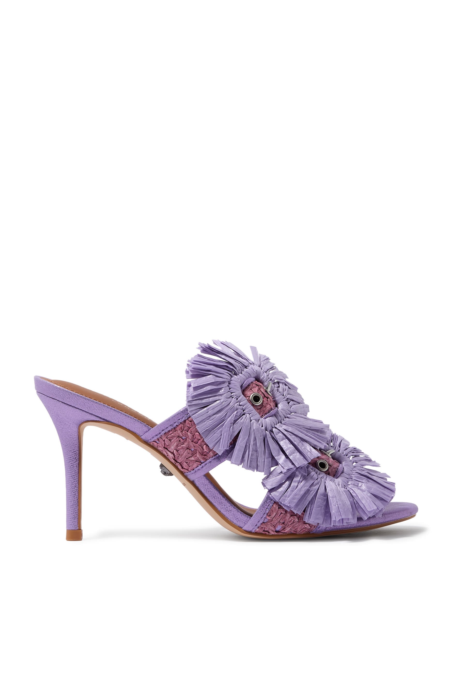 صندل بنعل مسطح بإبزيم رافيا