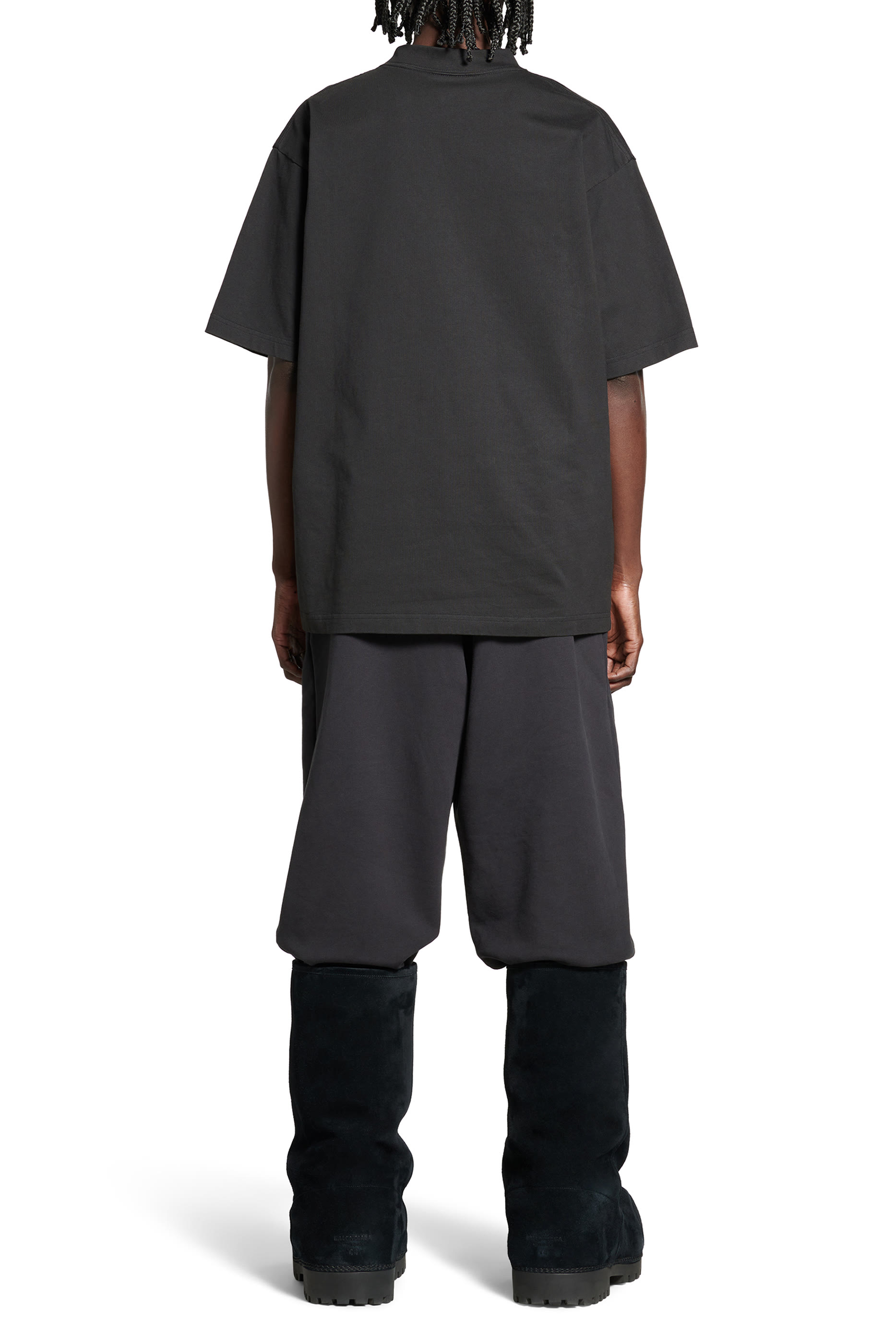 تيشيرت أكتيف وير بشعار الماركة قطن