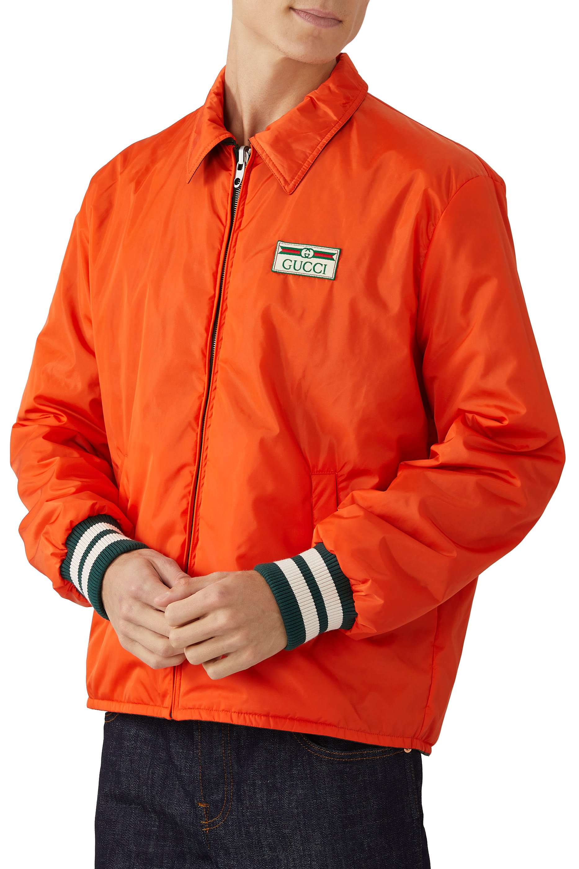 جاكيت نايلون جاكار بتصميم وجهين ونقشة GG