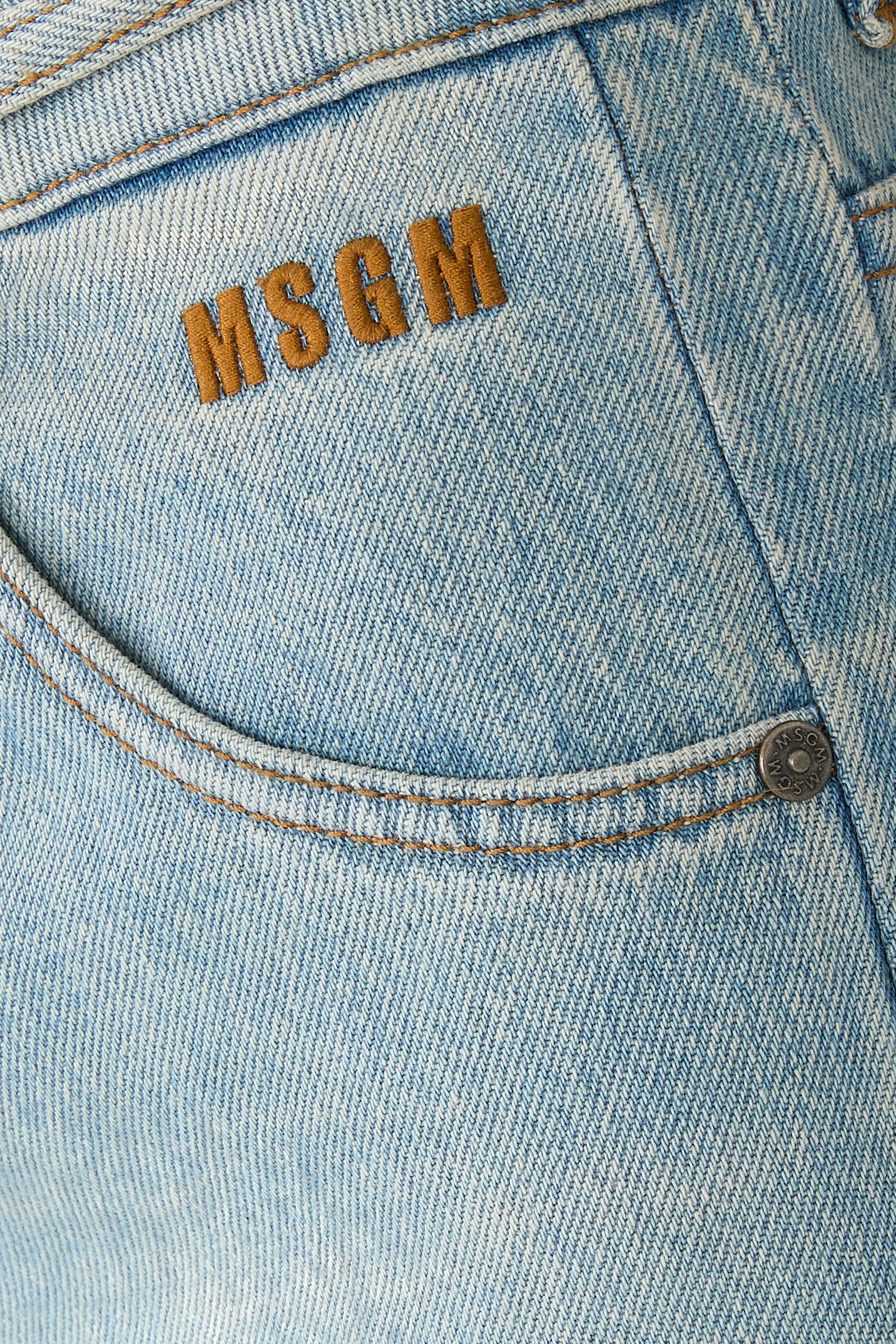 بنطال بقصة ساق واسعة دنيم