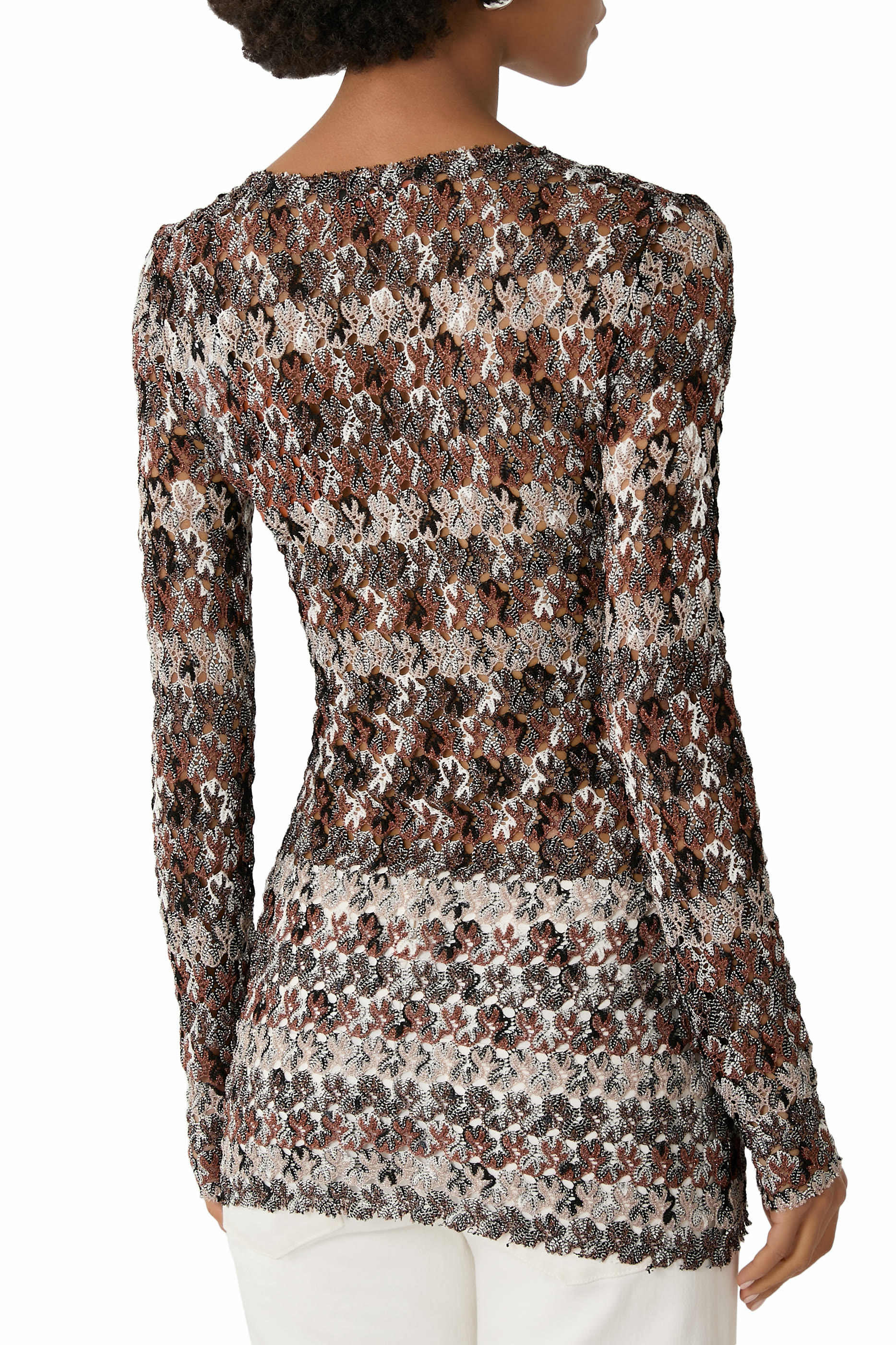 بلوزة بخطوط دانتيل وراشيل لوركس