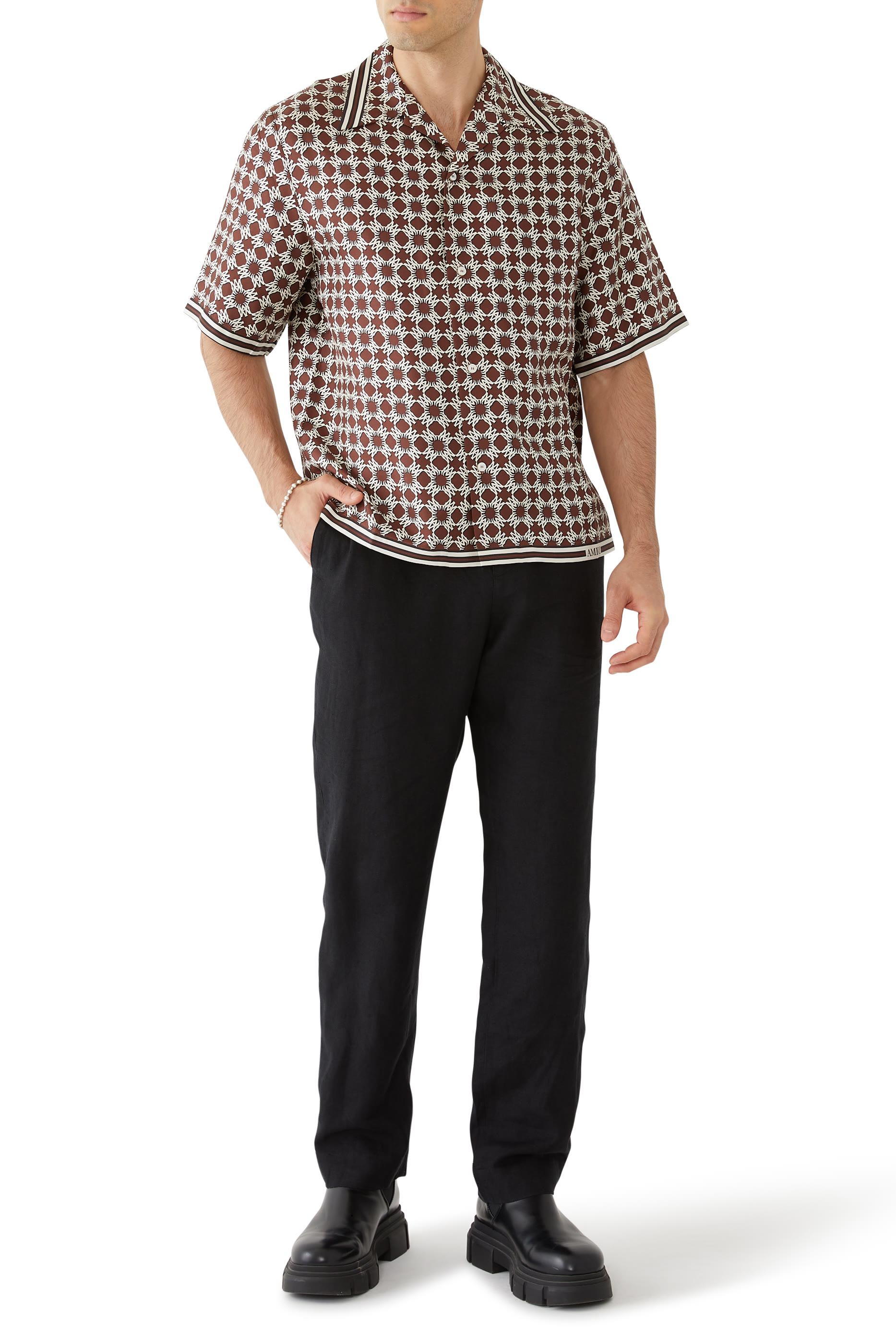 قميص بولينج بشعار الماركة ونقشة مربعات