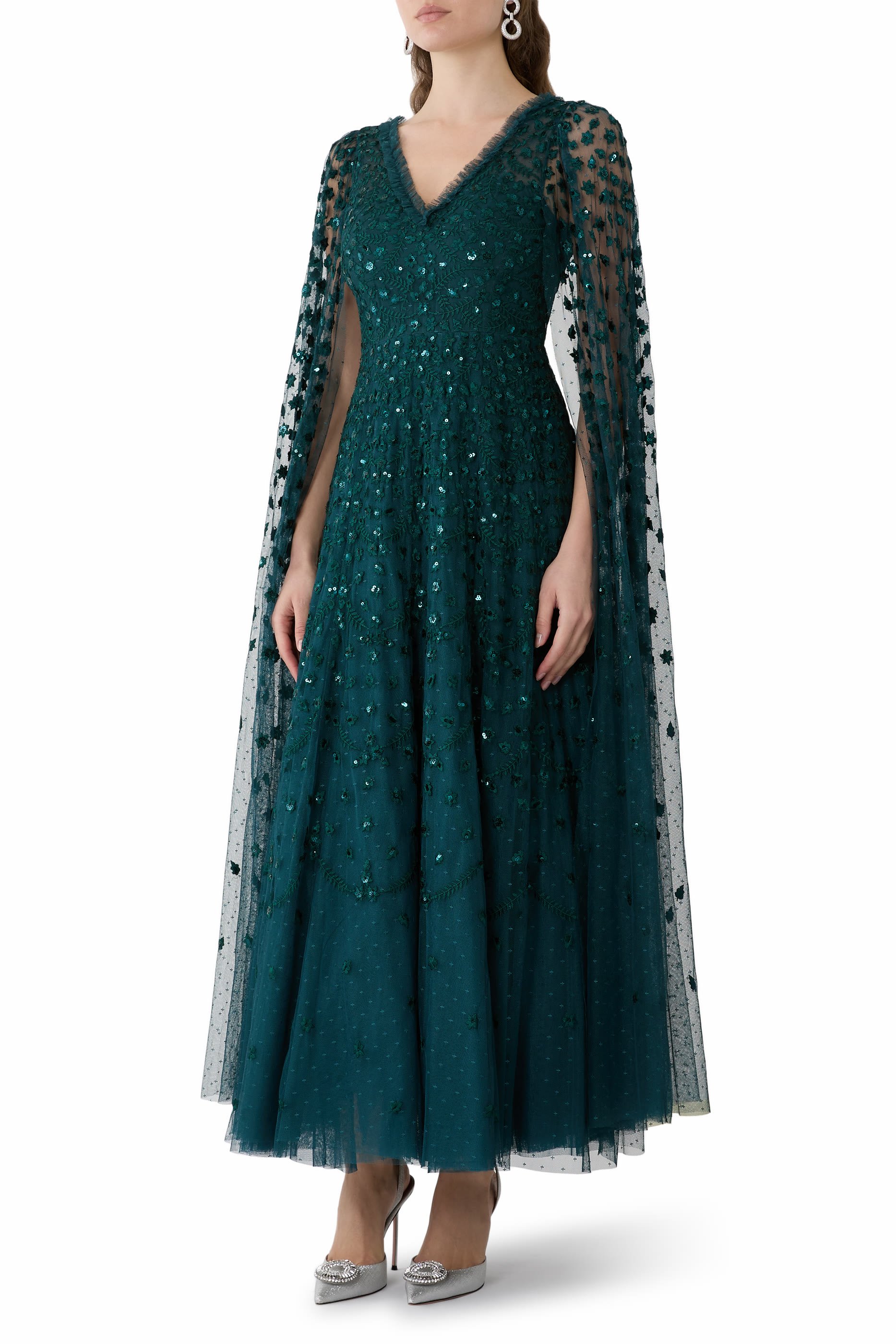 فستان سهرة كلوفر بكاب وقصة بطول الكاحل