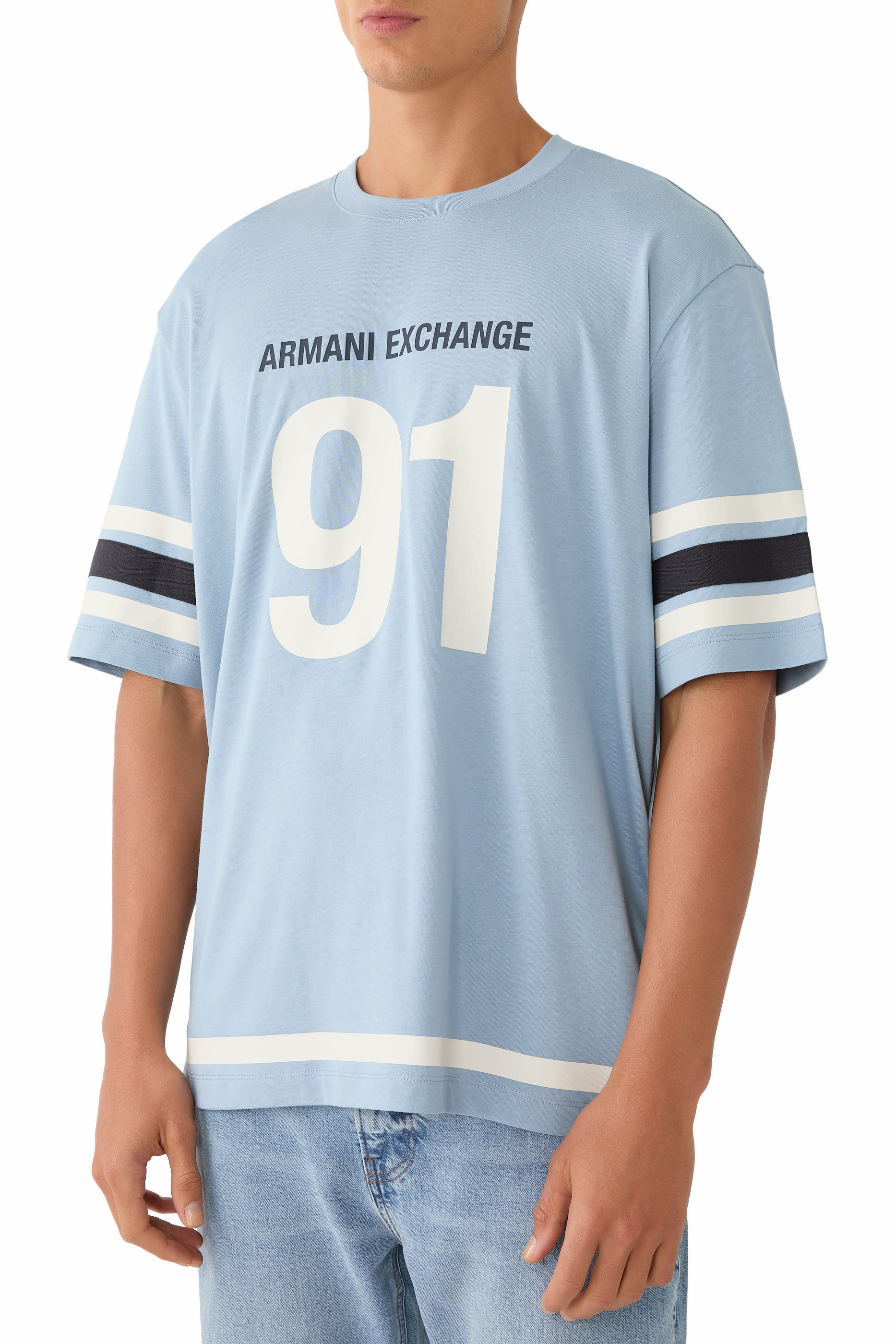 تيشيرت مارينا 91 بأكمام قصيرة وشعار الماركة