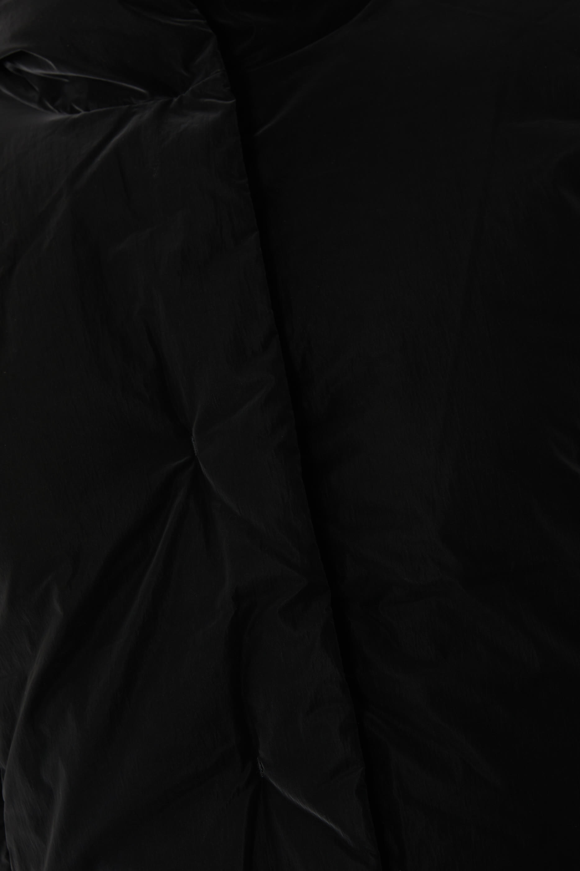 جاكيت بغطاء رأس قماش مخمل