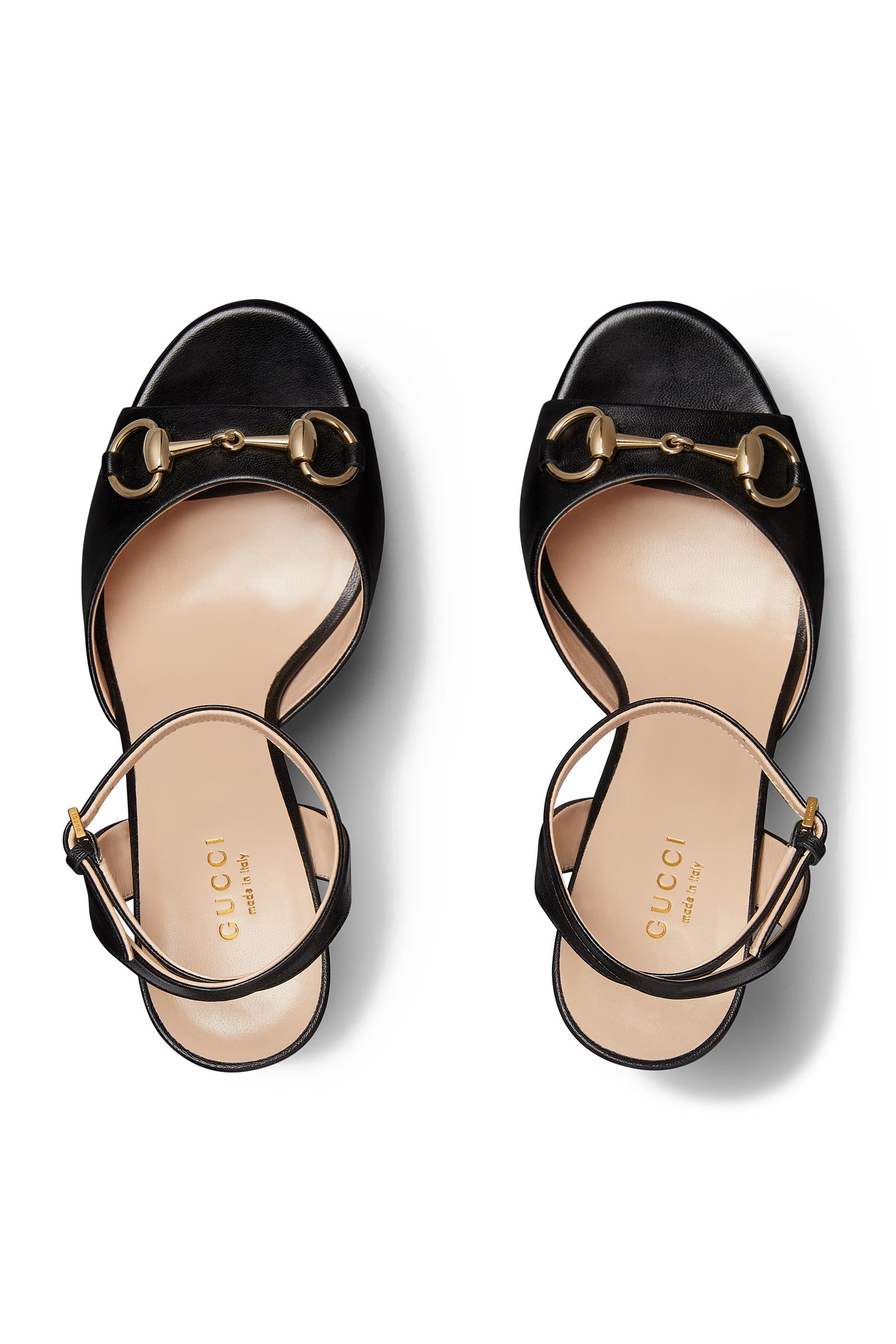 صندل 110بنعل سميك وحلية بشعار الماركة