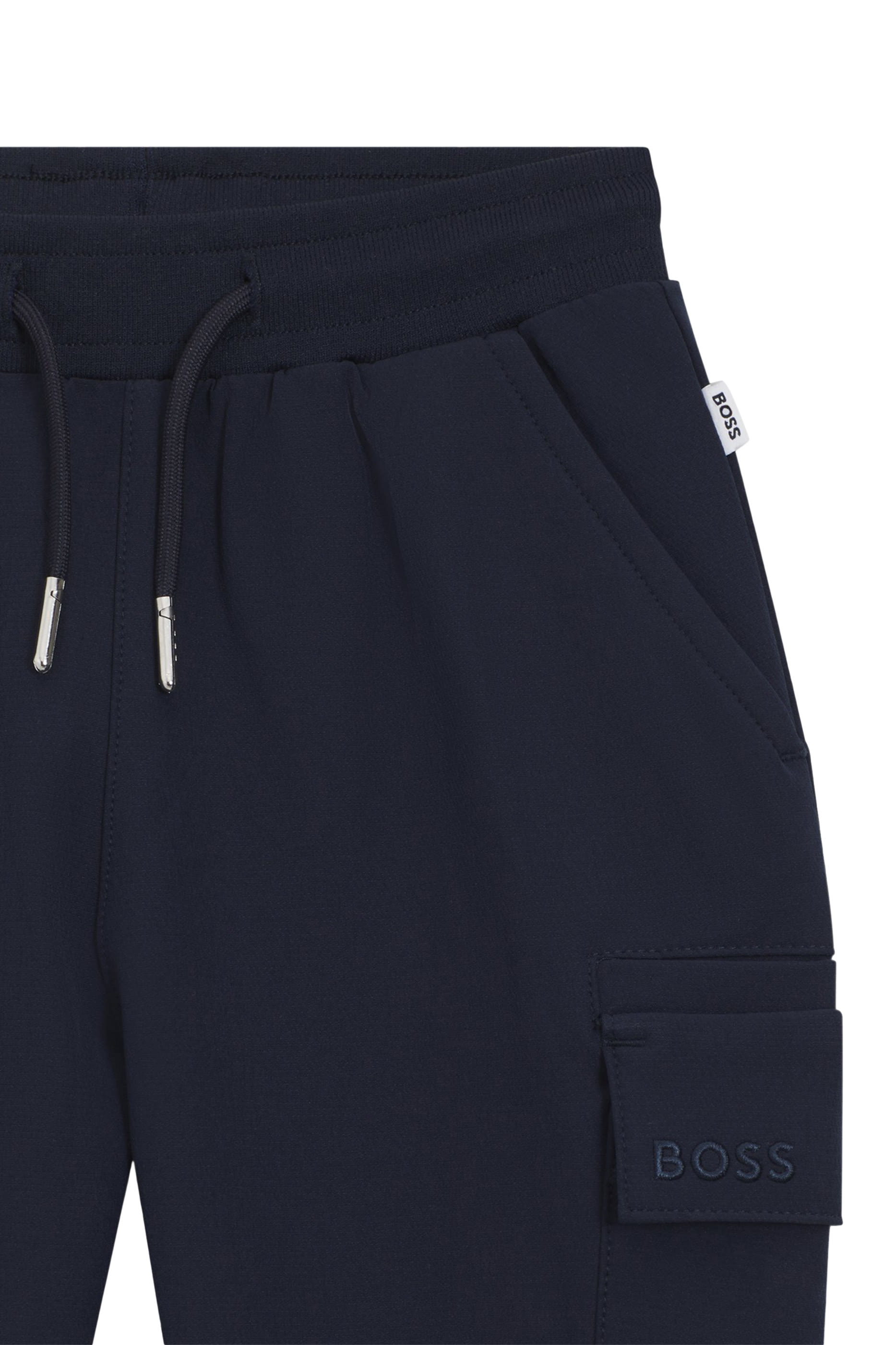 بنطال بدلة رياضية مطرز بشعار الماركة للأطفال