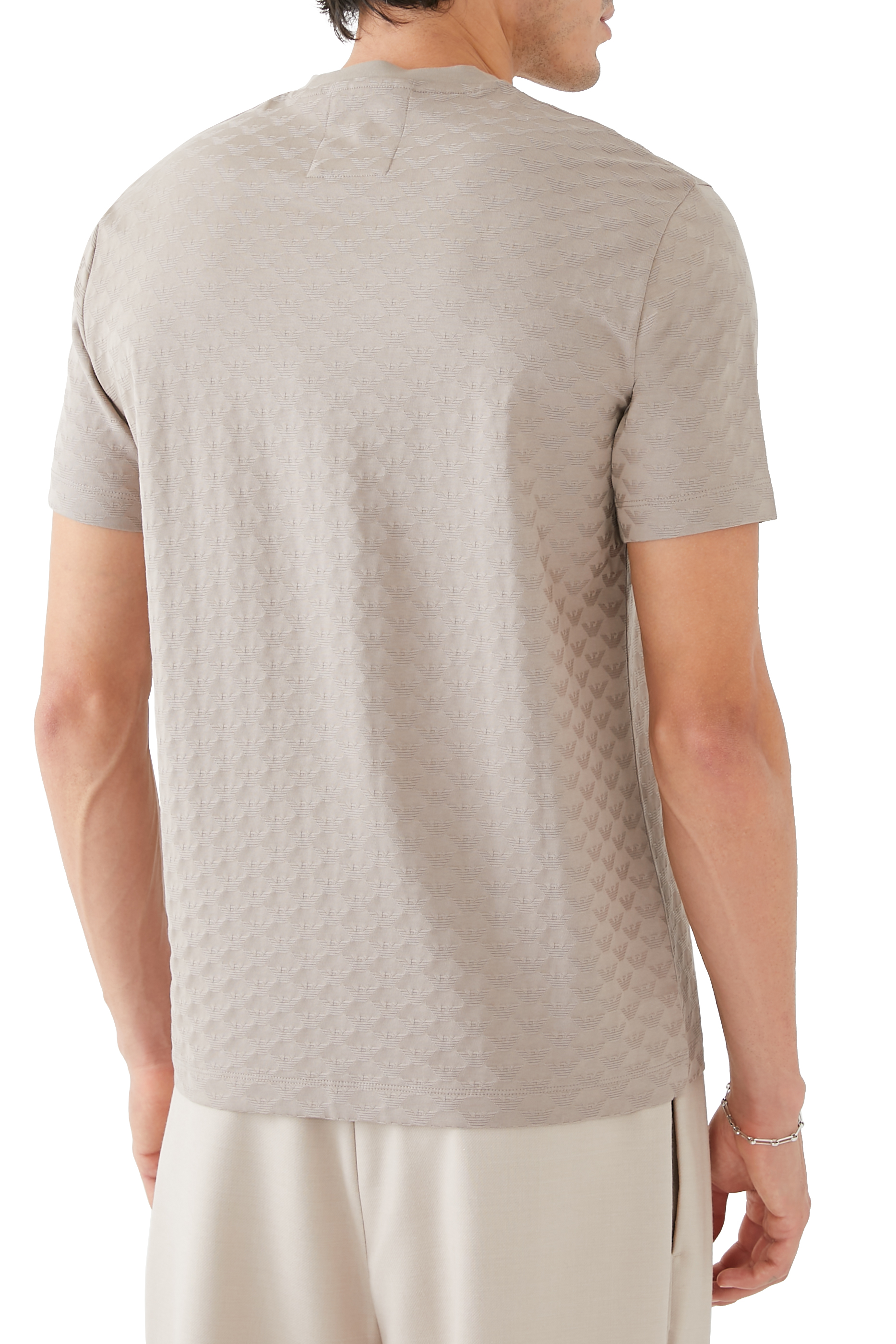 تيشيرت مزين كليا بشعار الماركة جاكار