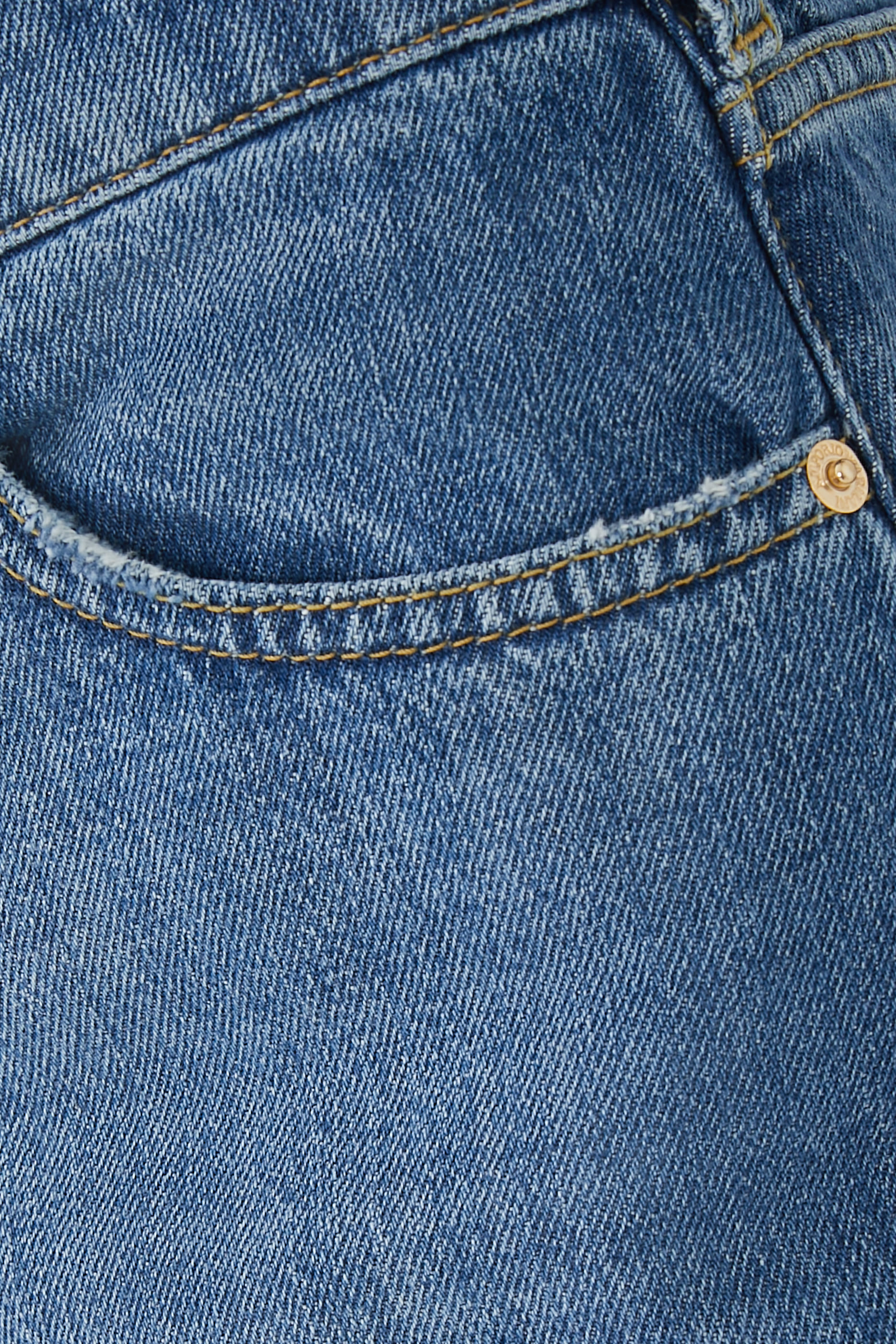 بنطال جينز 90 جي بقصة تضيق قليلاً باتجاه الحافة قطن دنيم