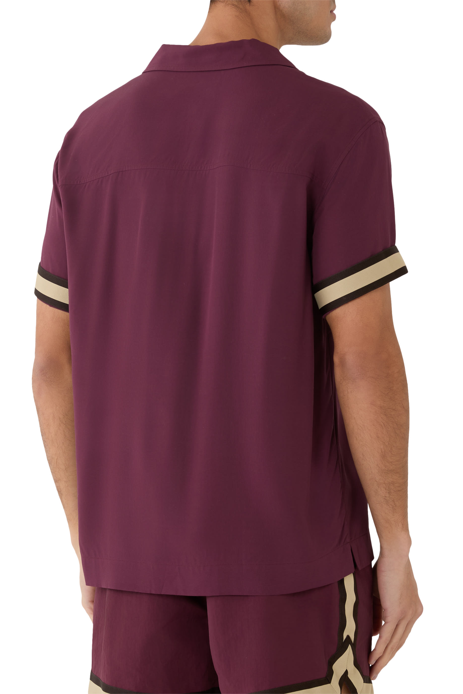 قميص فالبون بأساور مميزة للماركة إيكوفيرو