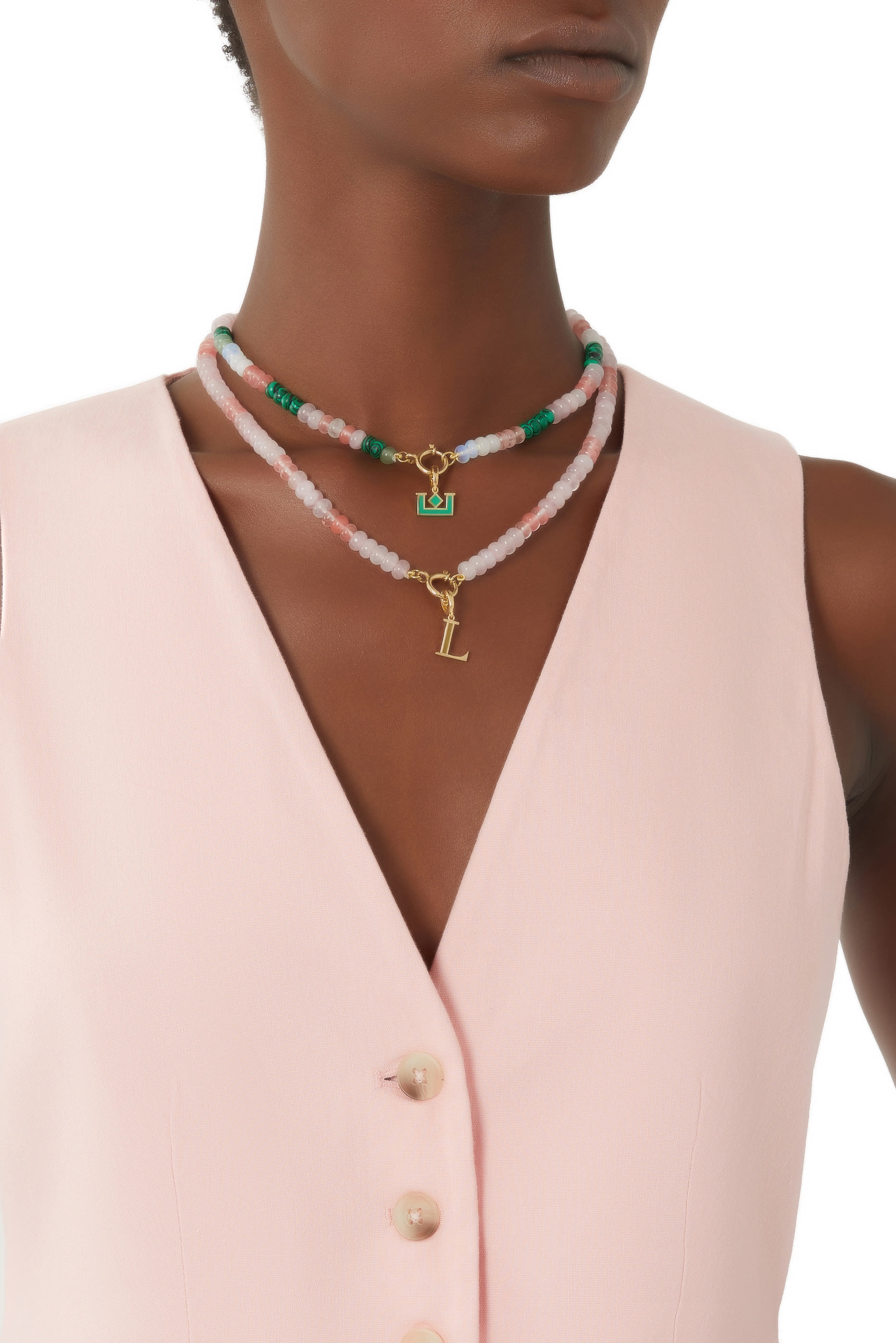 قلادة مرصعة بخرز أوبال وردي ذهب أصفر عيار 18